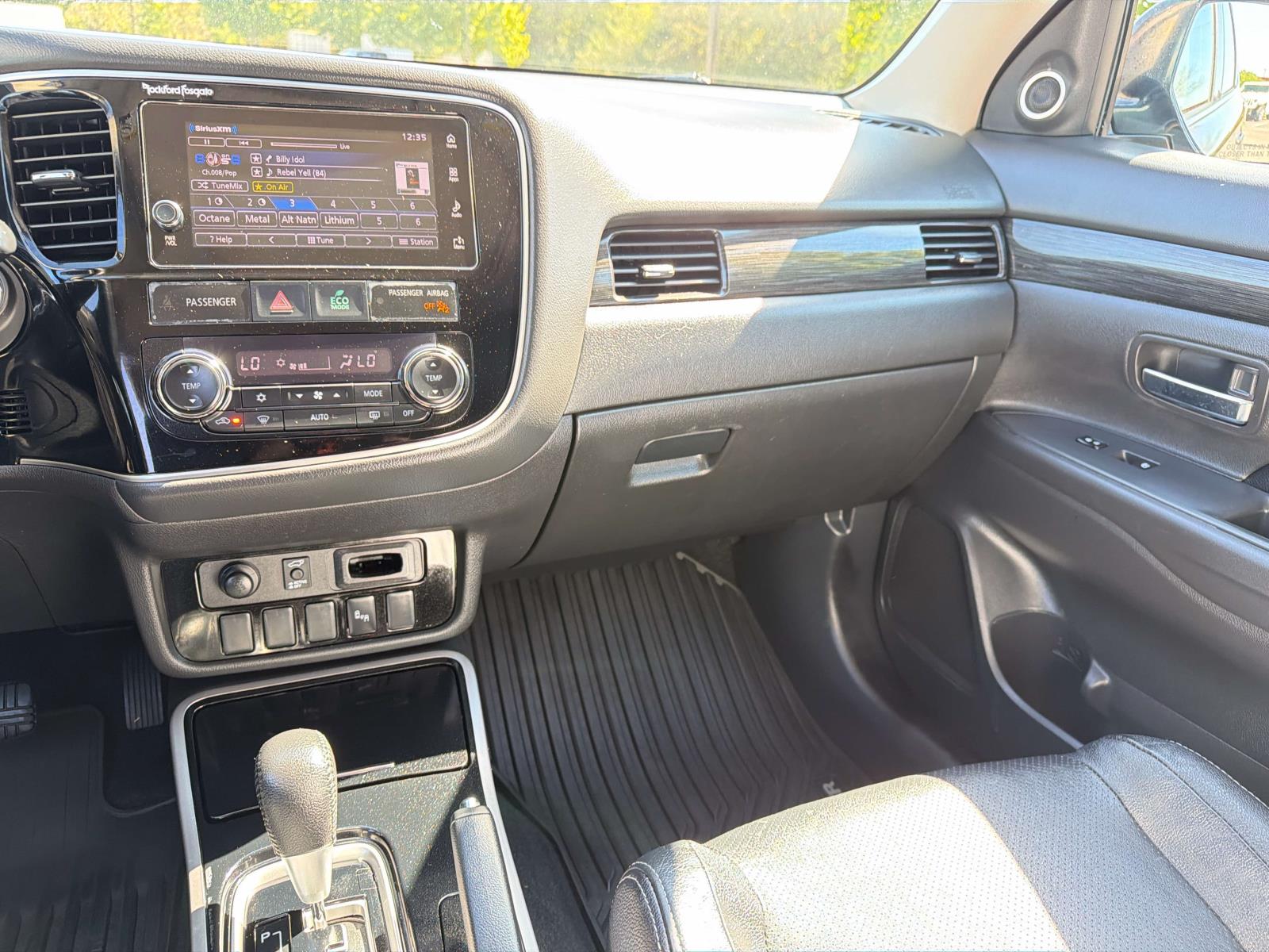 Used 2017 Mitsubishi Outlander SUV