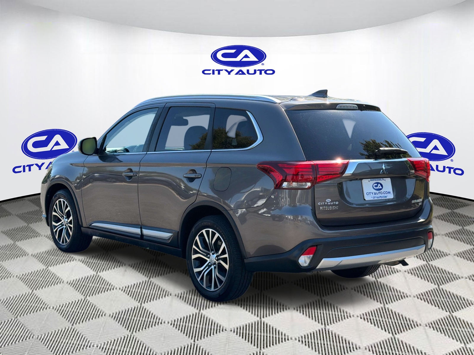 Used 2017 Mitsubishi Outlander SUV