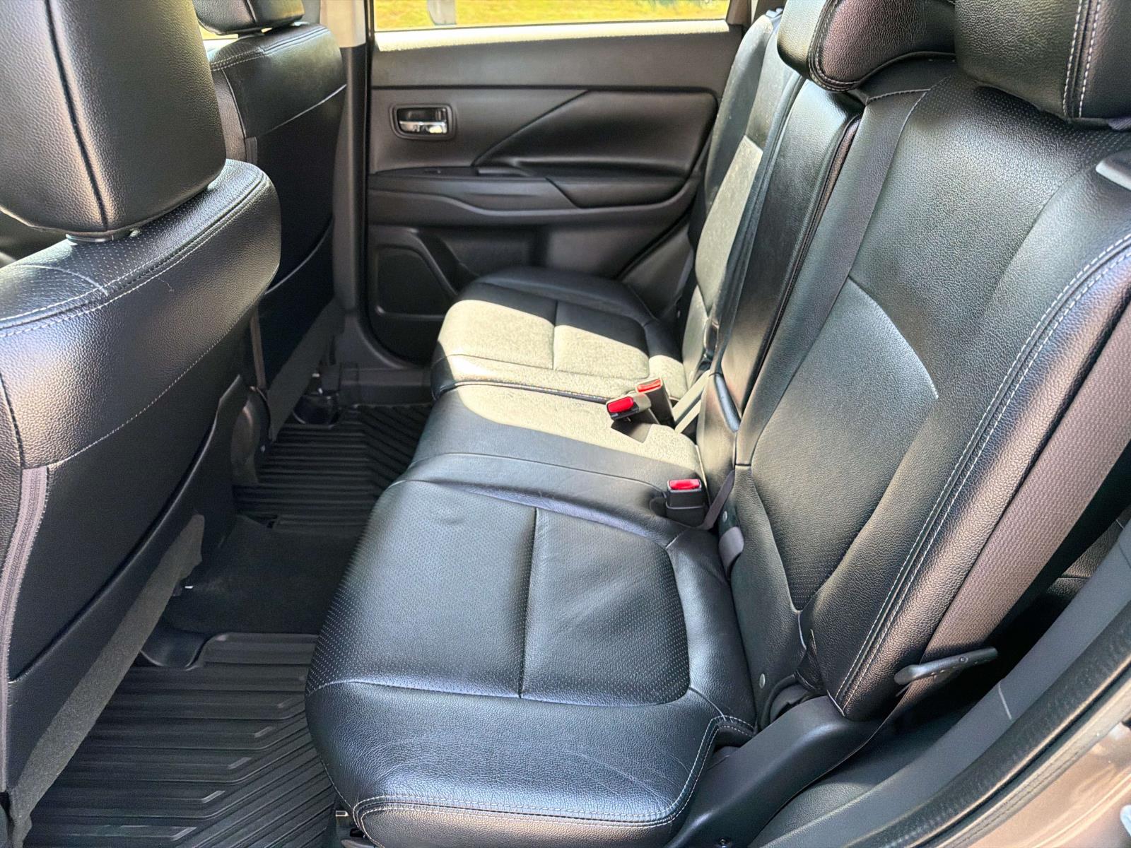 Used 2017 Mitsubishi Outlander SUV