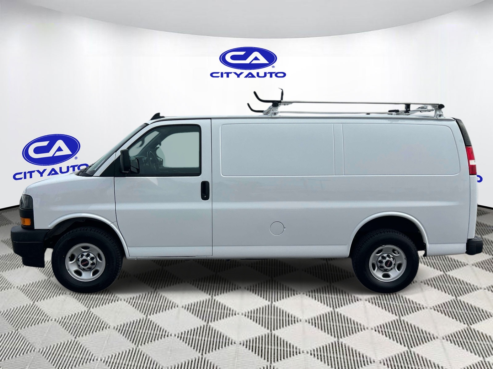 Used 2023 GMC Savana 2500 Van