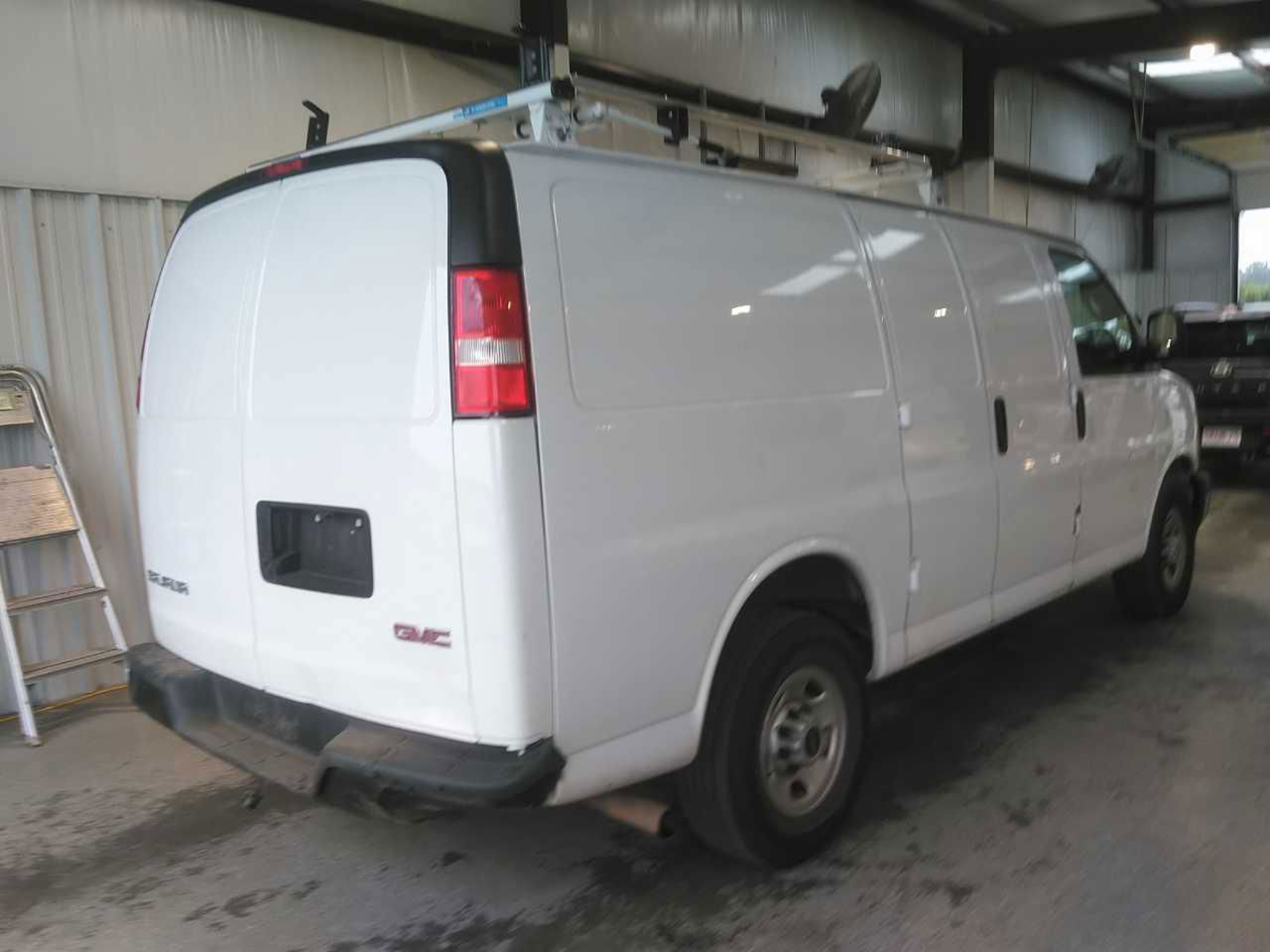 Used 2023 GMC Savana 2500 Van