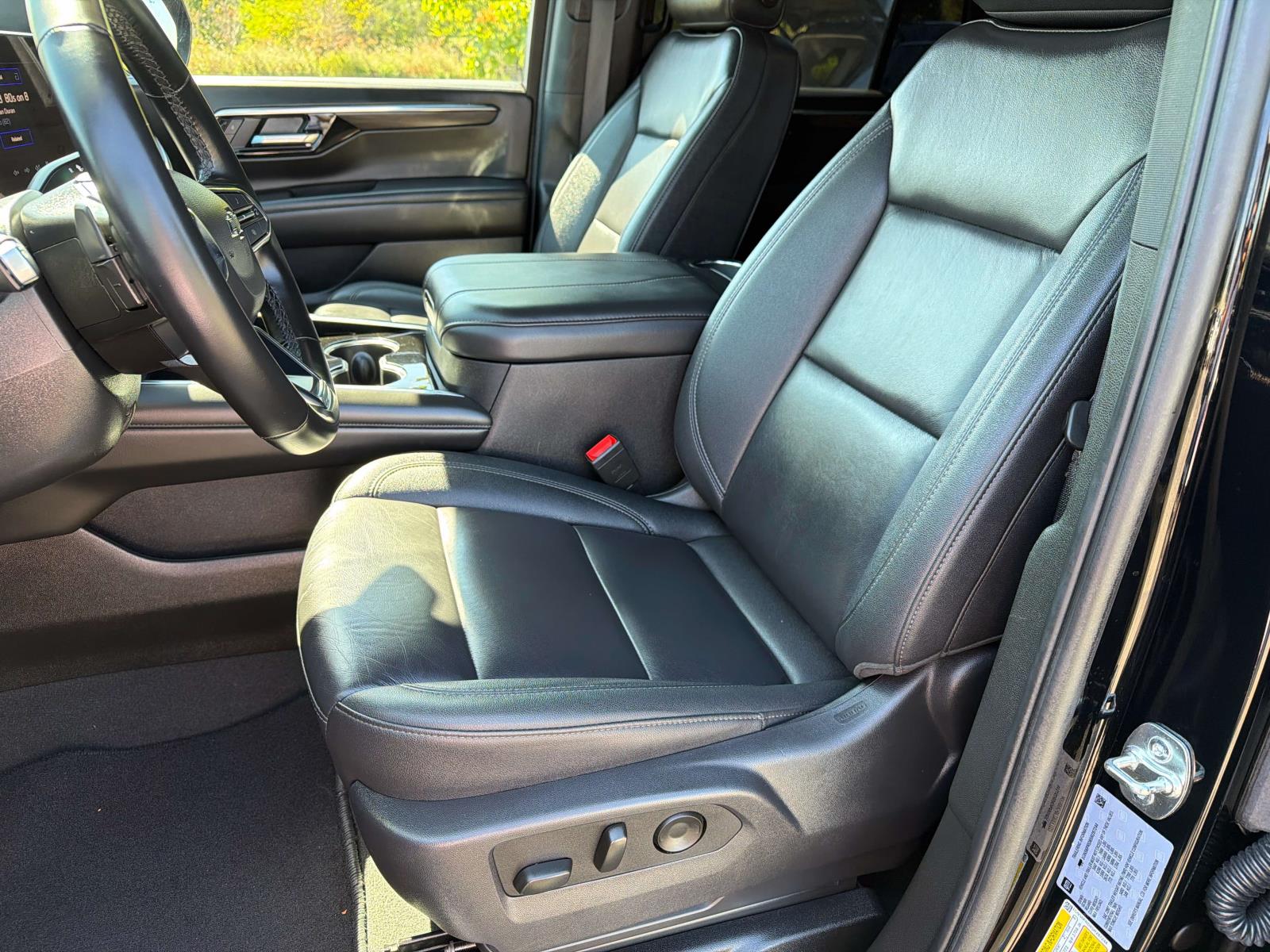 Used 2025 Chevrolet Tahoe SUV