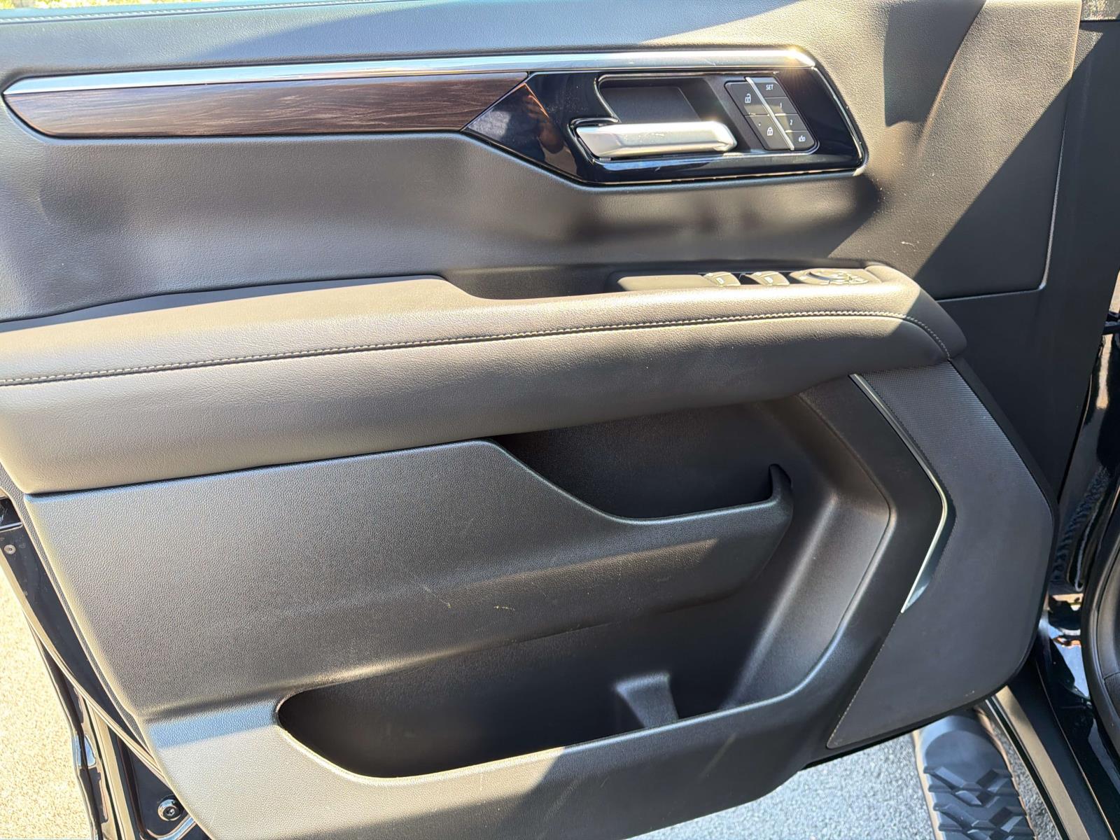 Used 2025 Chevrolet Tahoe SUV