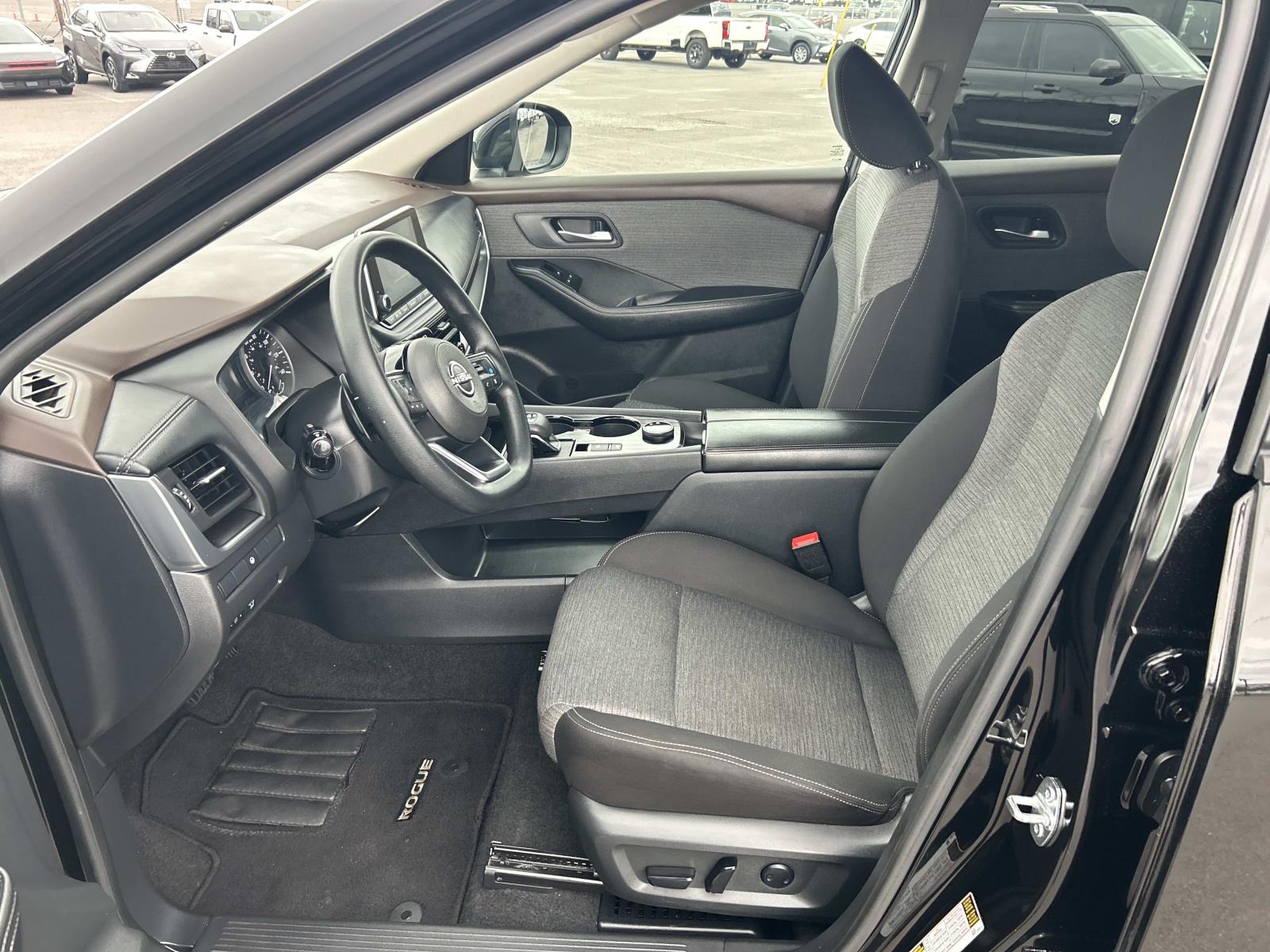 Used 2023 Nissan Rogue SUV