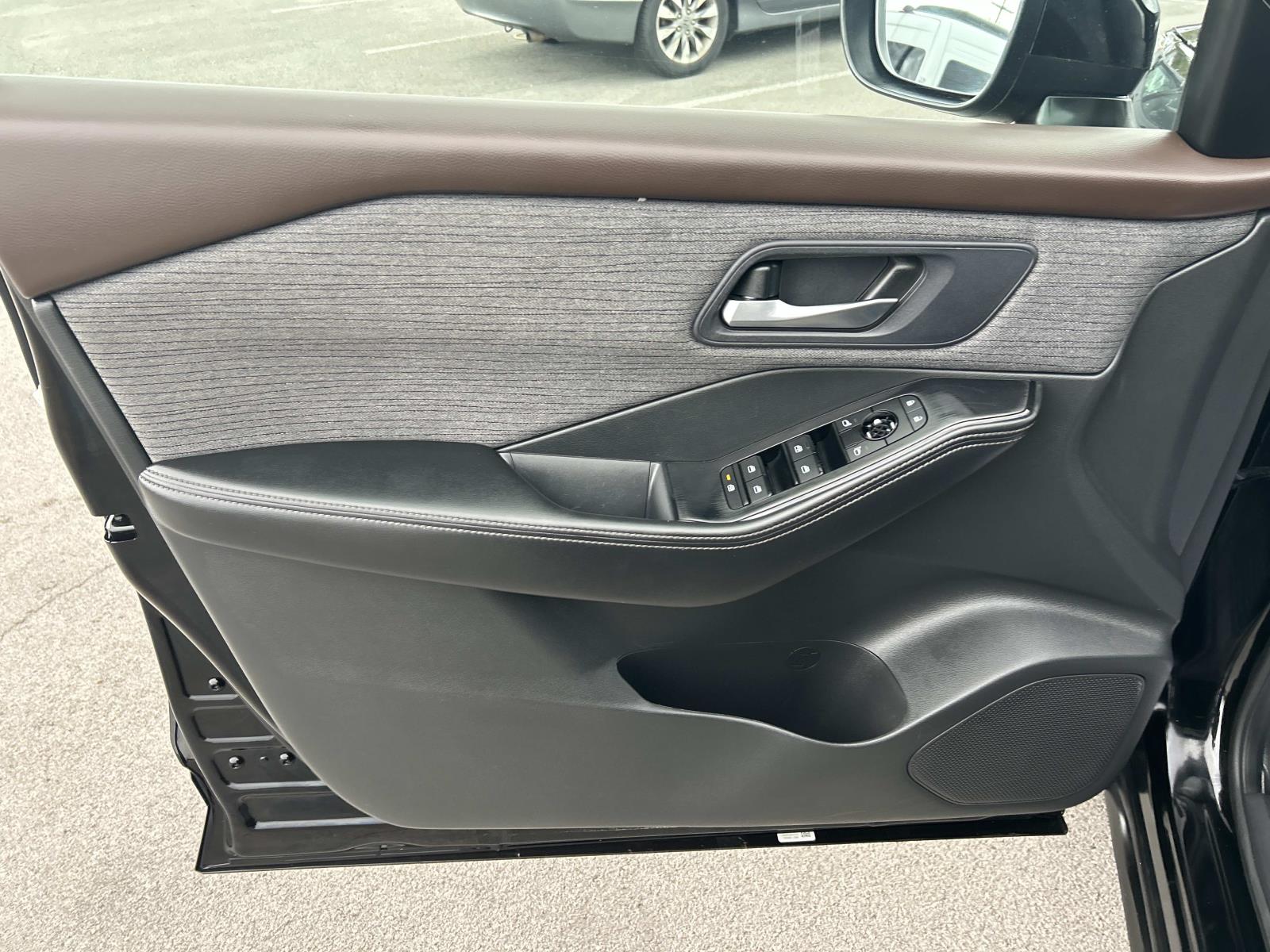 Used 2023 Nissan Rogue SUV