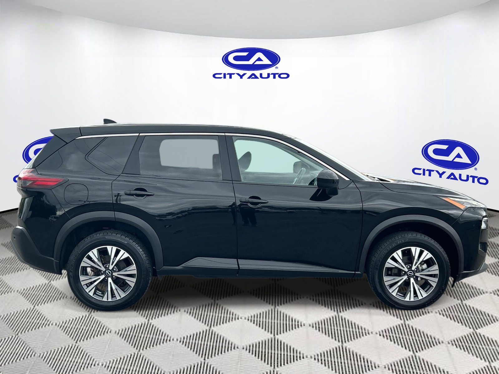 Used 2023 Nissan Rogue SUV