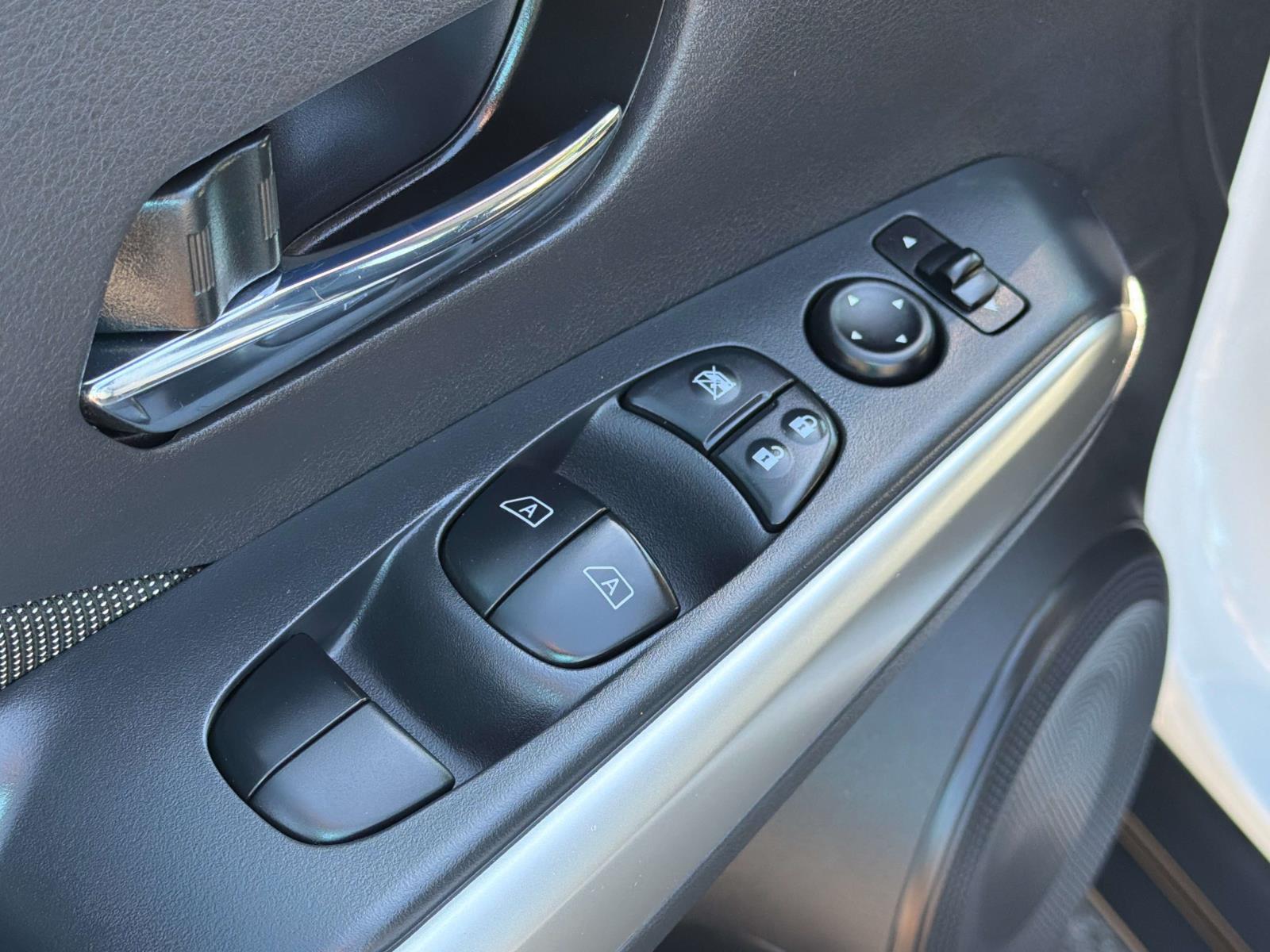 Used 2019 Nissan Kicks SUV