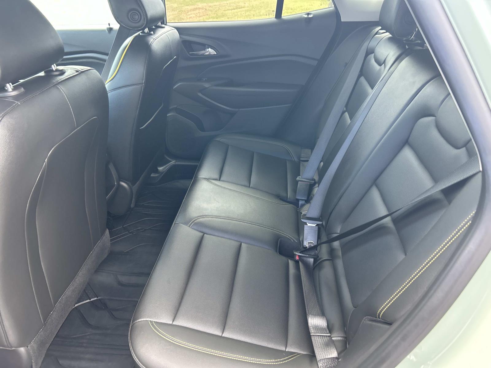 Used 2025 Chevrolet Trax SUV