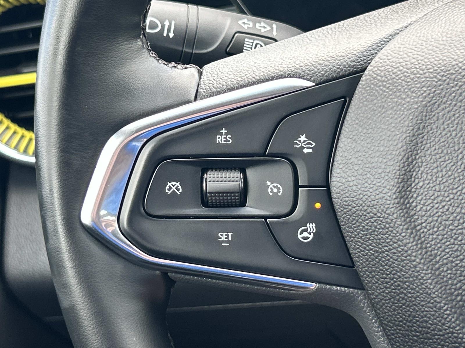 Used 2025 Chevrolet Trax SUV