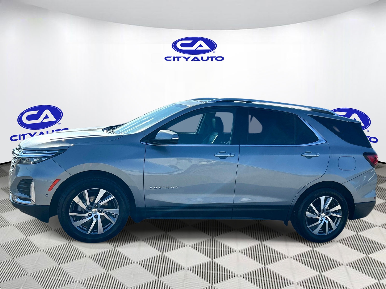 Used 2023 Chevrolet Equinox SUV