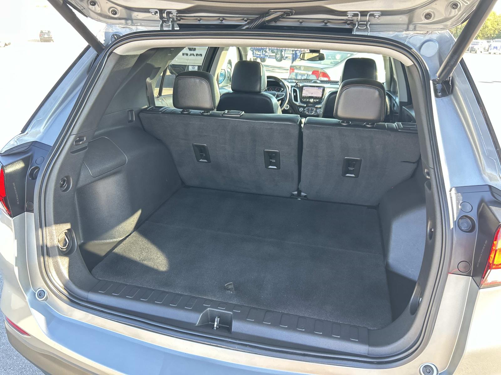 Used 2023 Chevrolet Equinox SUV