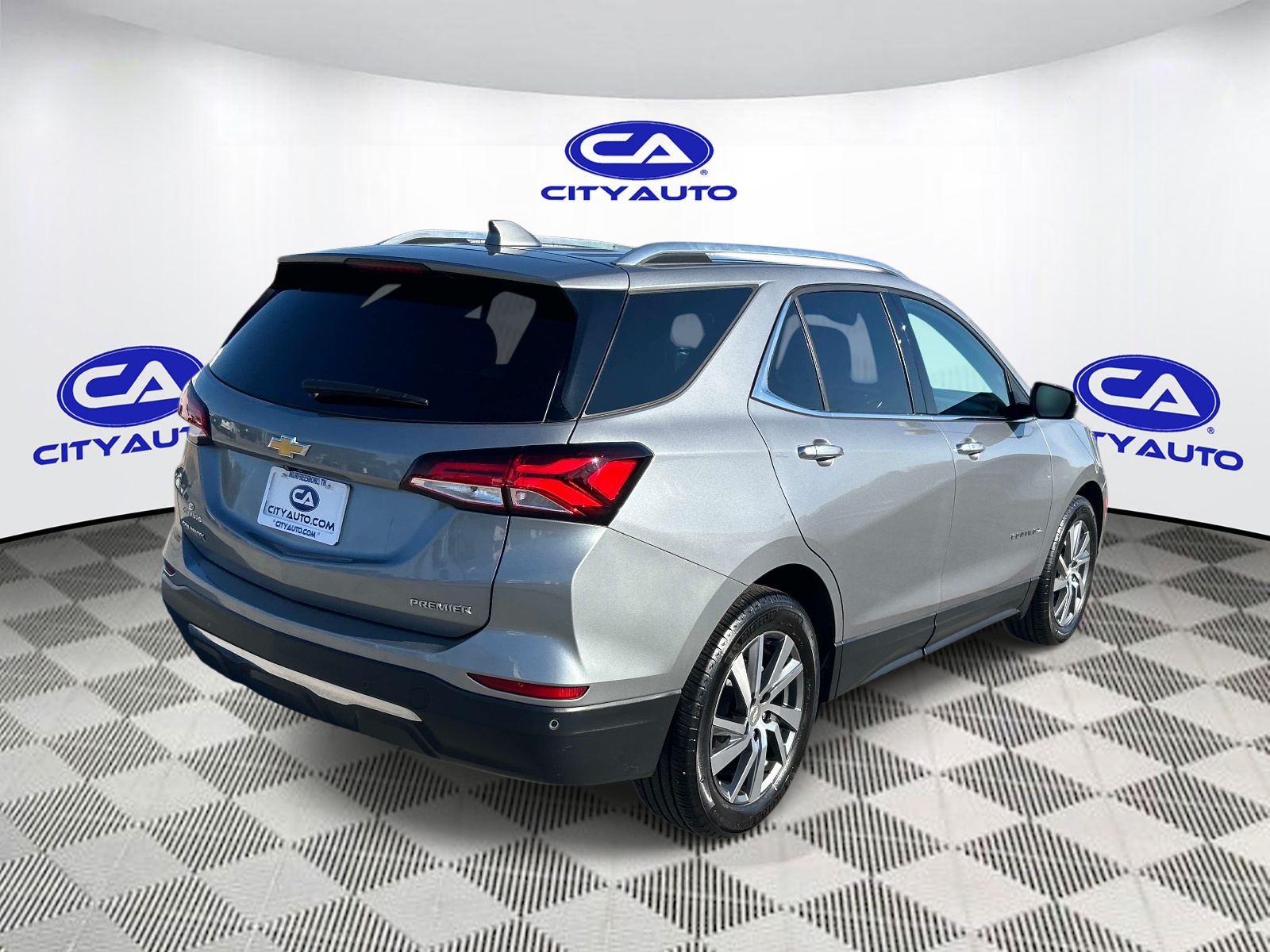 Used 2023 Chevrolet Equinox SUV