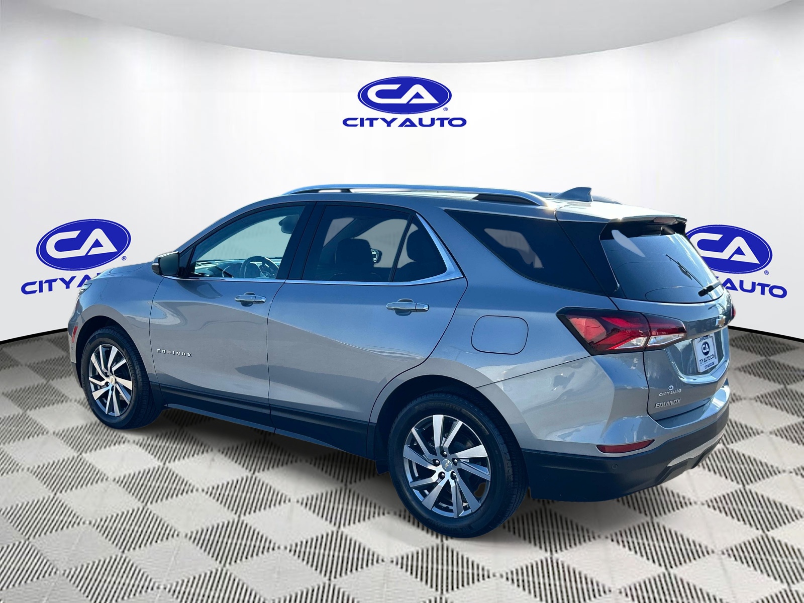 Used 2023 Chevrolet Equinox SUV