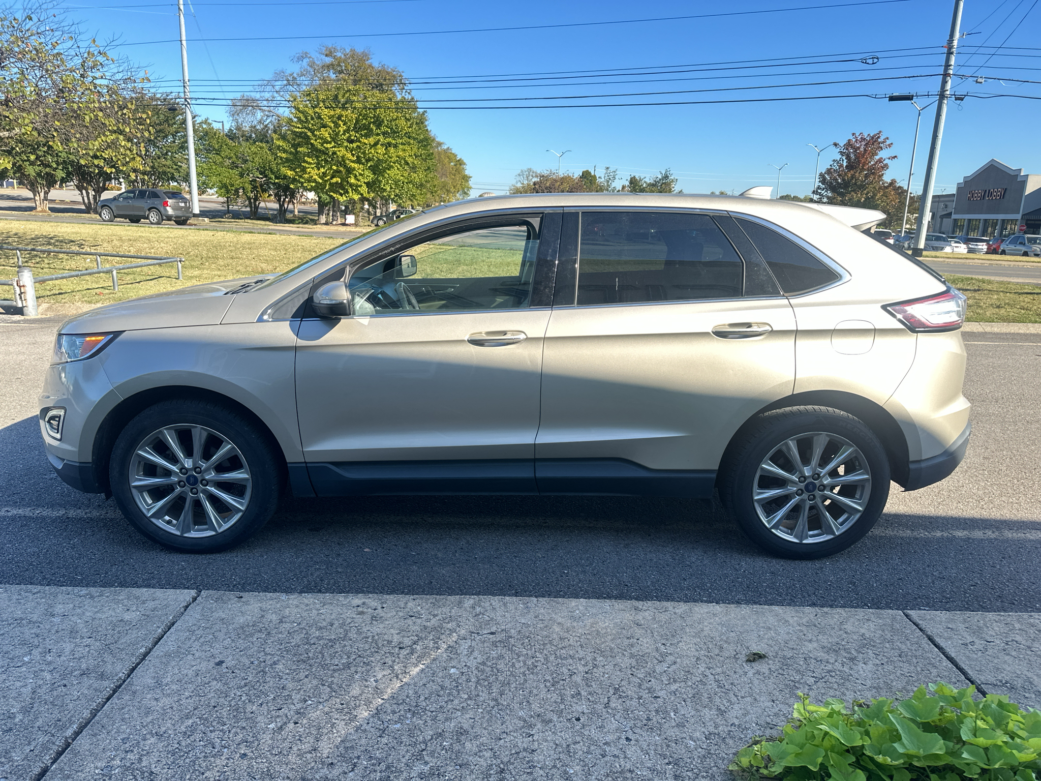 Used 2017 Ford Edge SUV