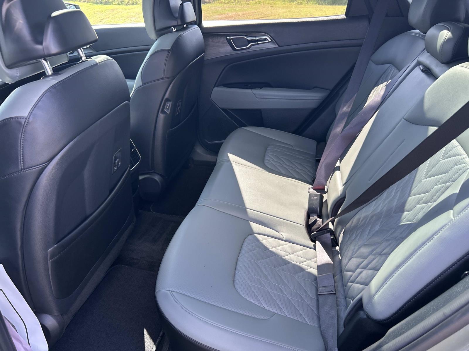 Used 2025 Kia Sportage PHEV SUV