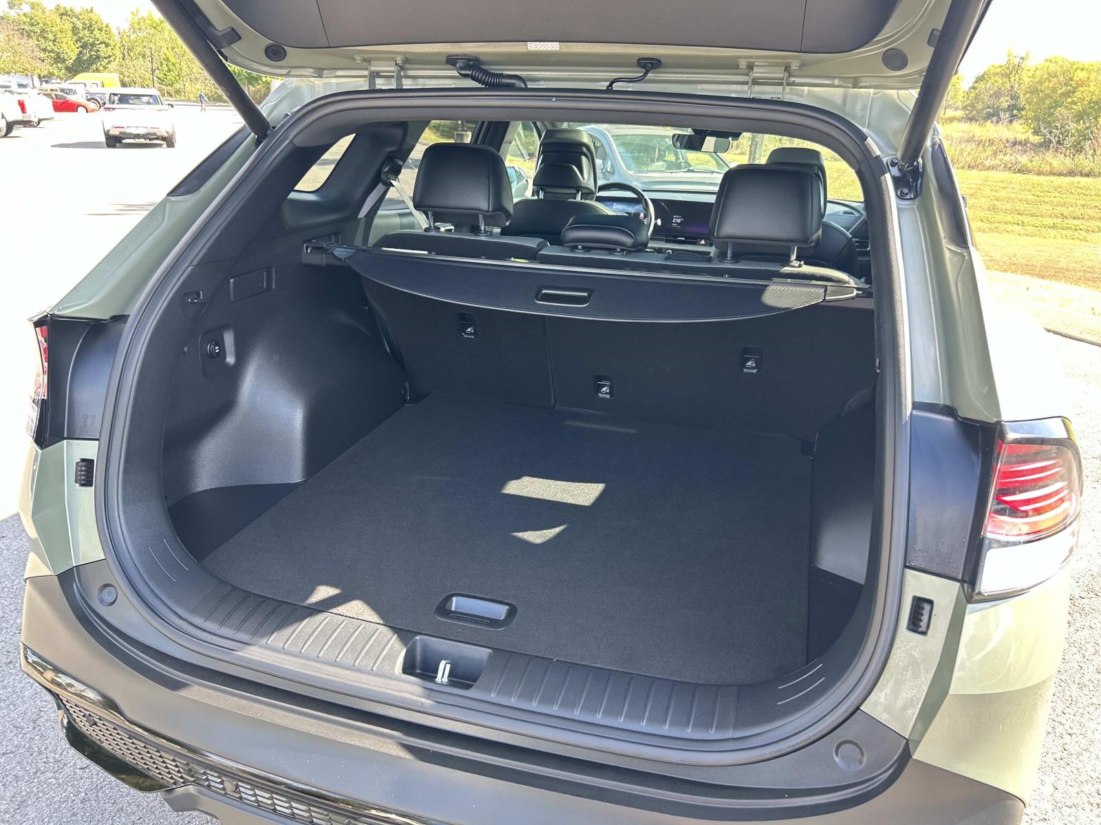 Used 2025 Kia Sportage PHEV SUV