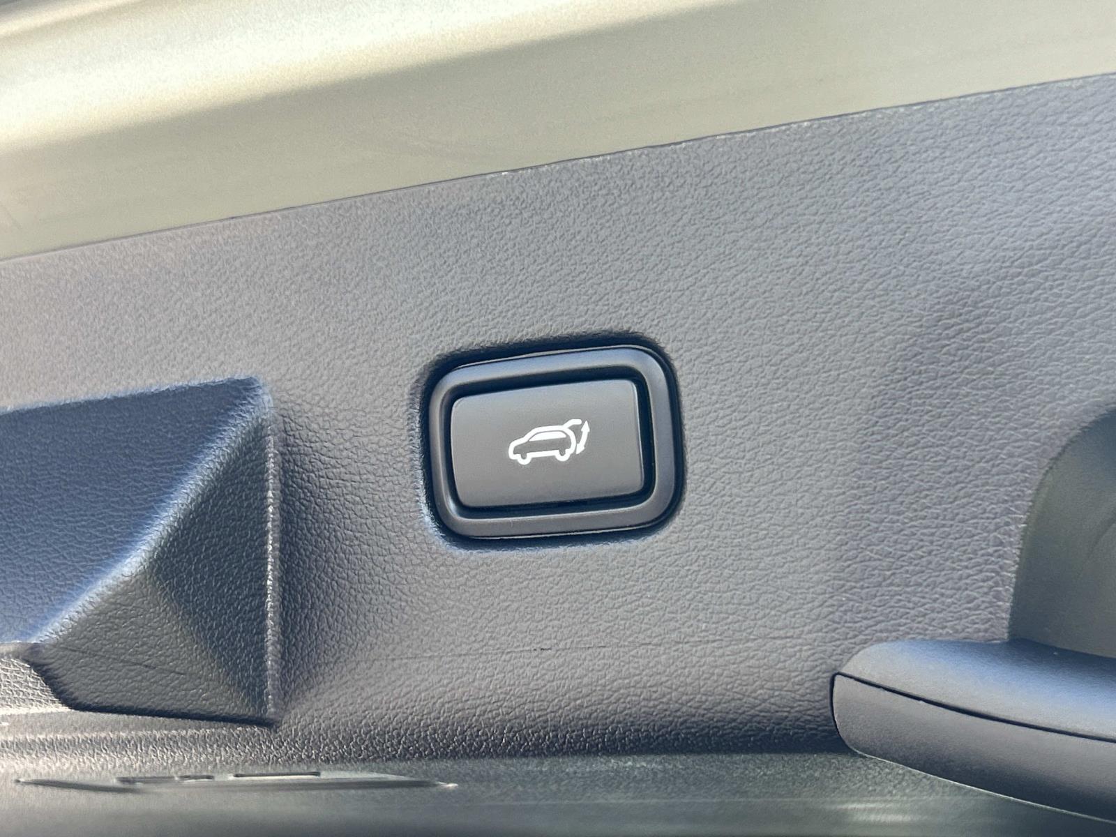 Used 2025 Kia Sportage PHEV SUV