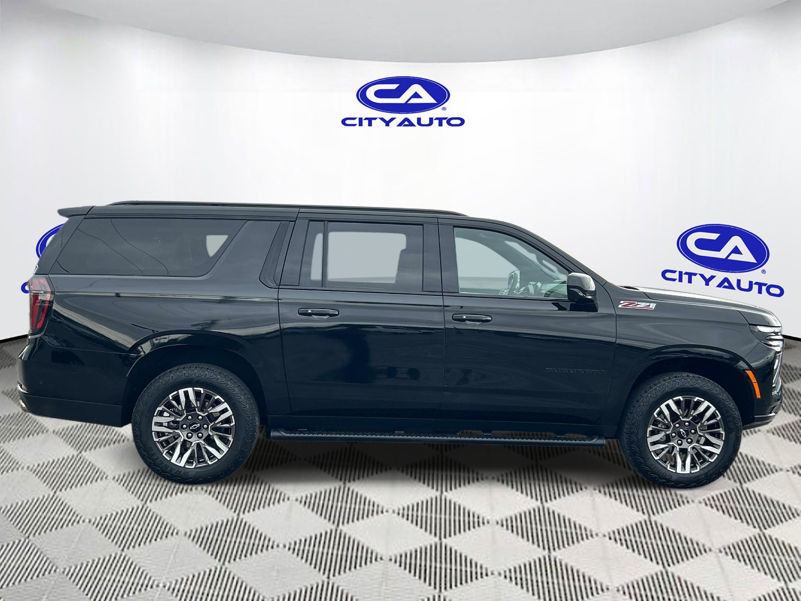 Used 2025 Chevrolet Suburban SUV