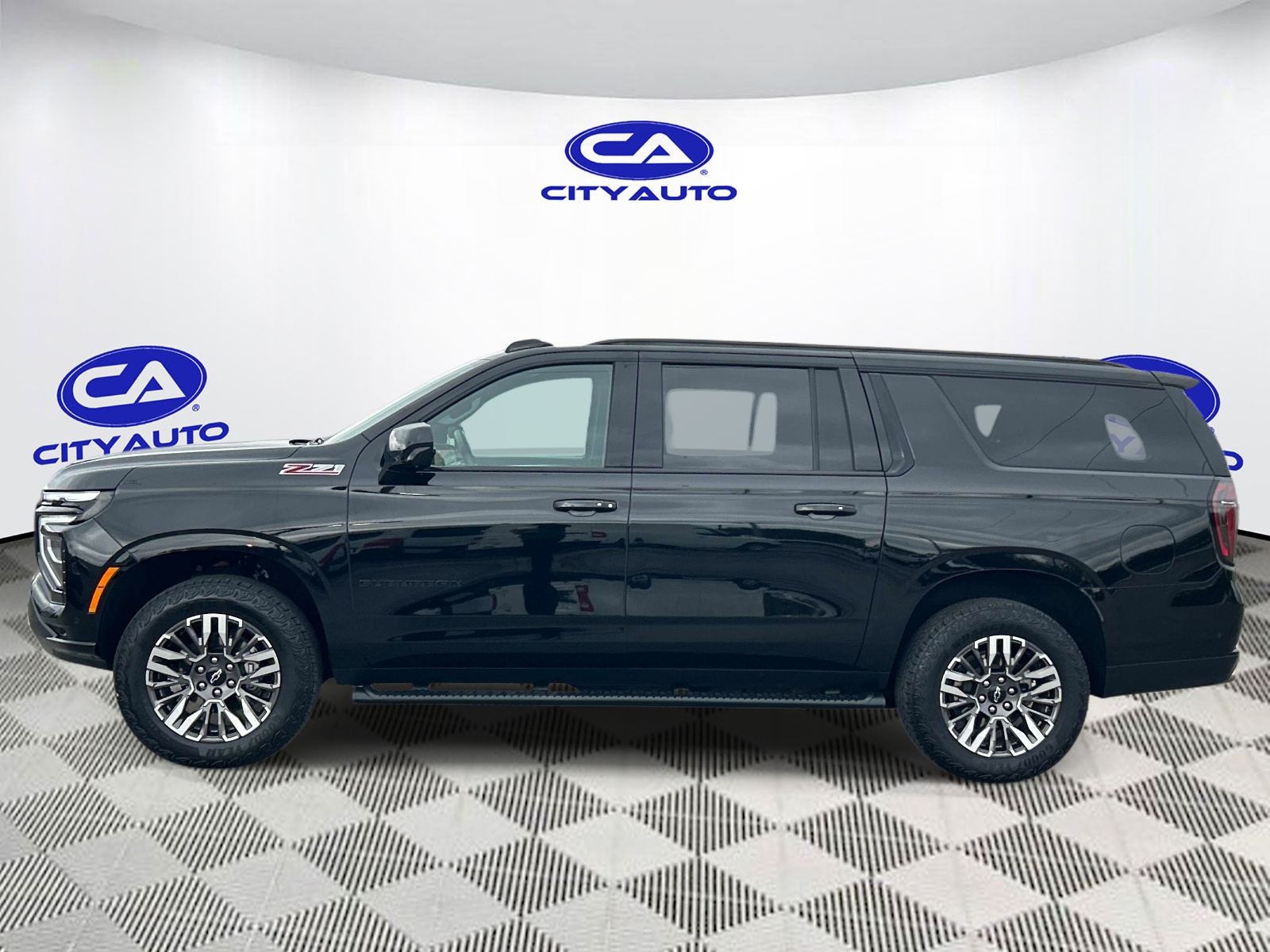 Used 2025 Chevrolet Suburban SUV