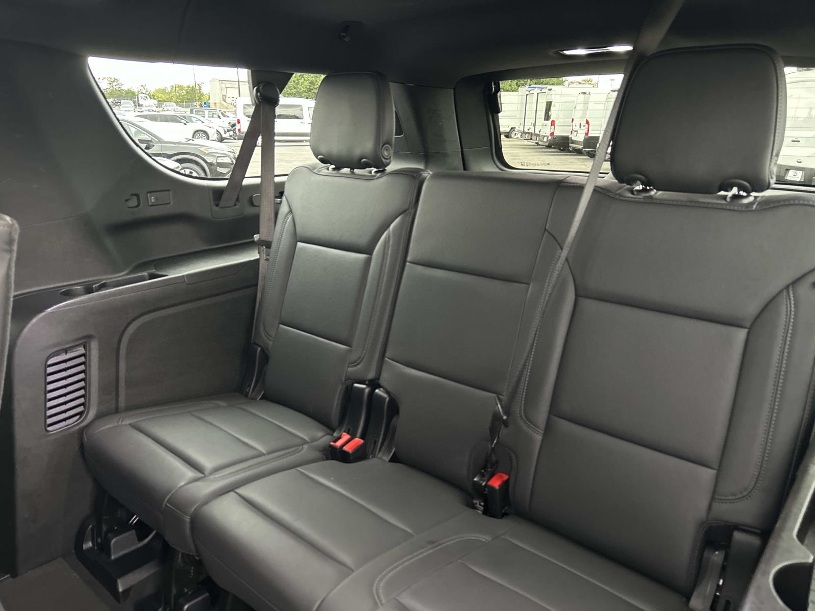Used 2025 Chevrolet Suburban SUV