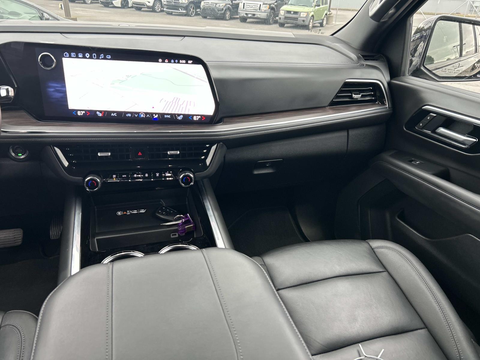 Used 2025 Chevrolet Suburban SUV