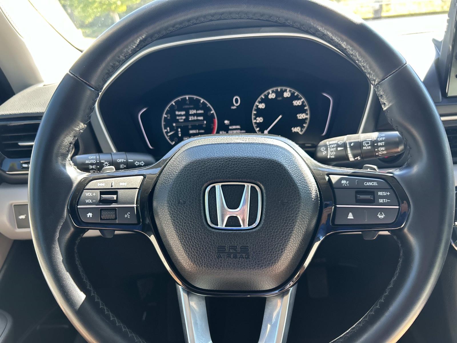 Used 2025 Honda Pilot SUV