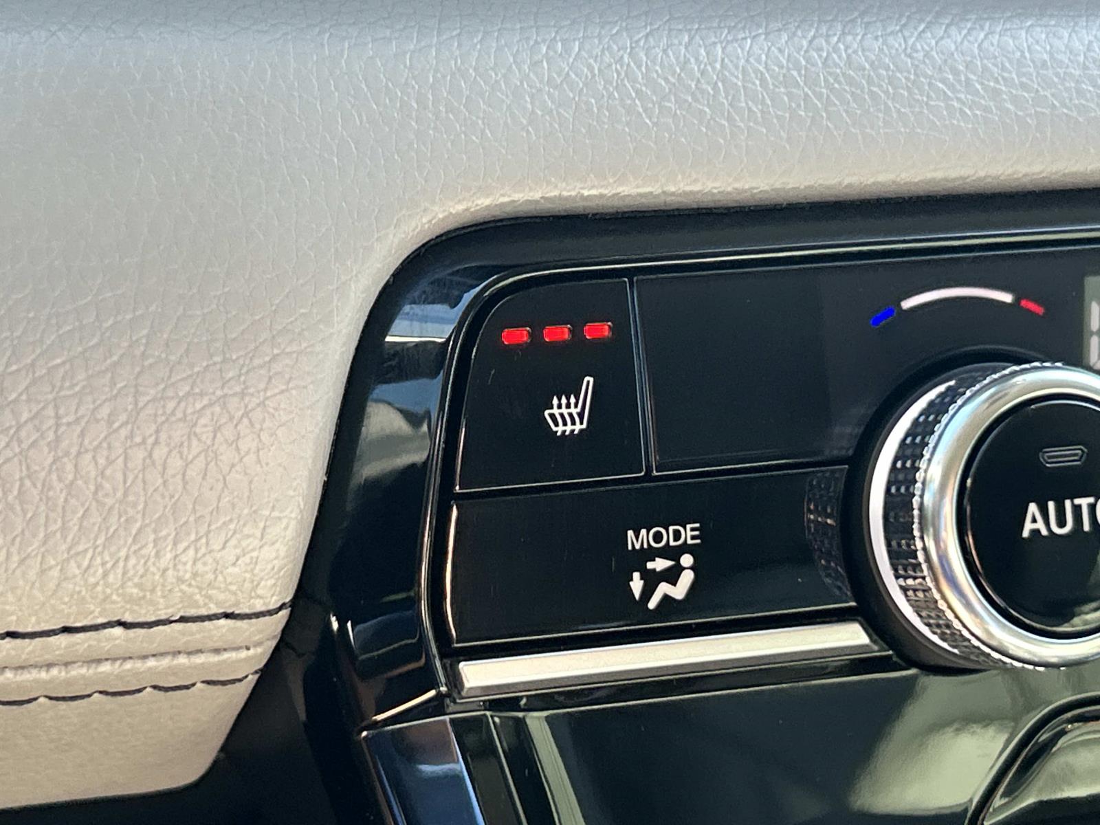 Used 2025 Honda Pilot SUV