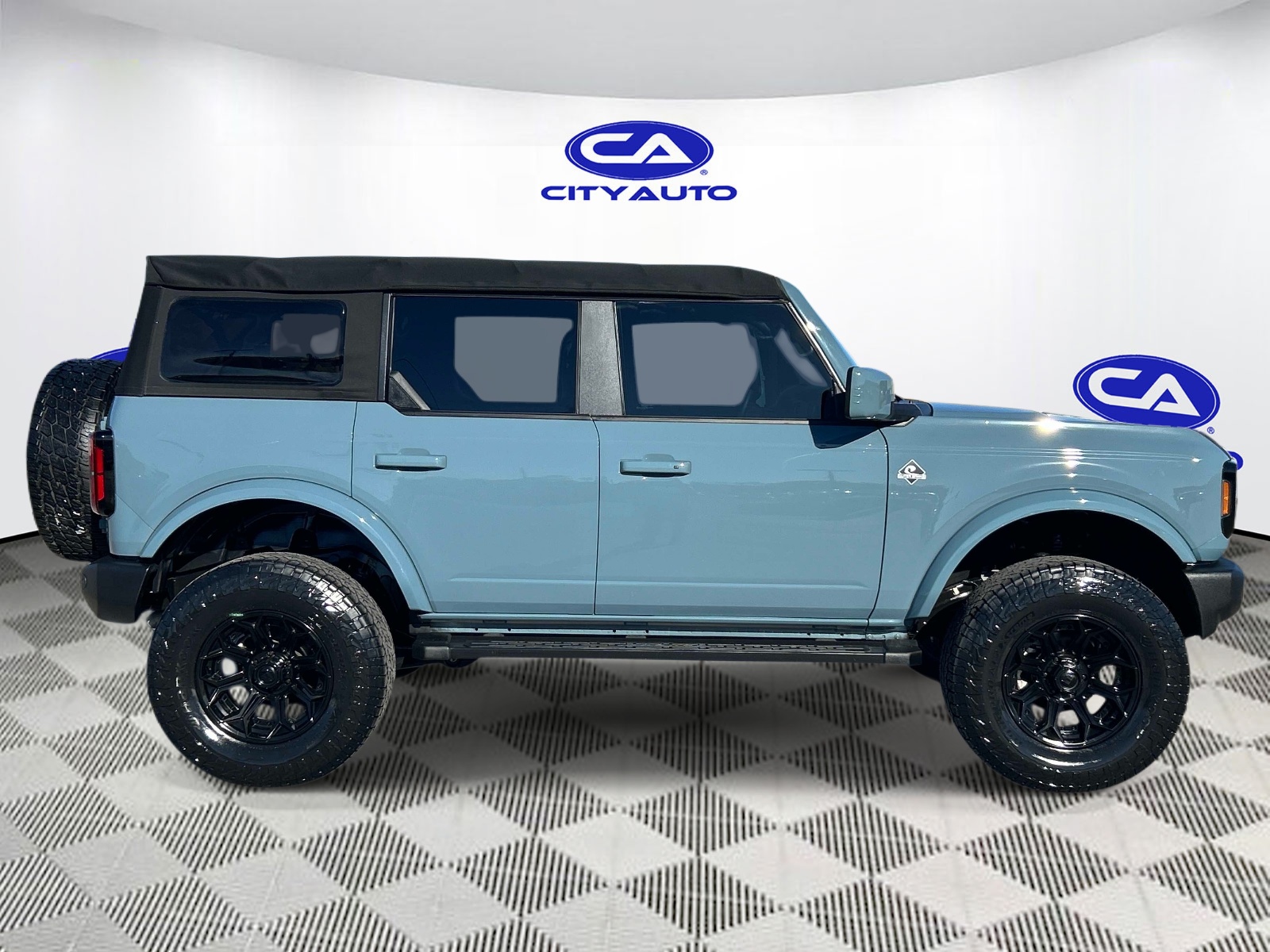 Used 2022 Ford Bronco SUV
