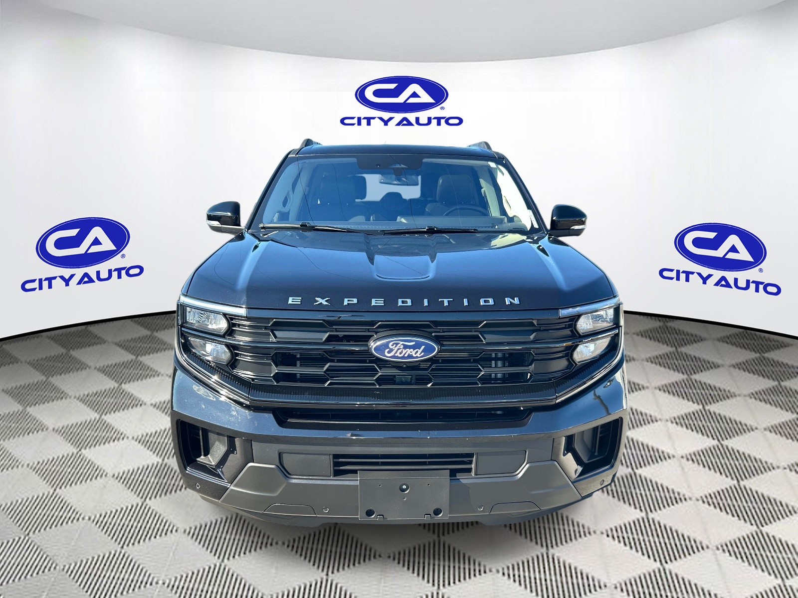 Used 2025 Ford Expedition SUV