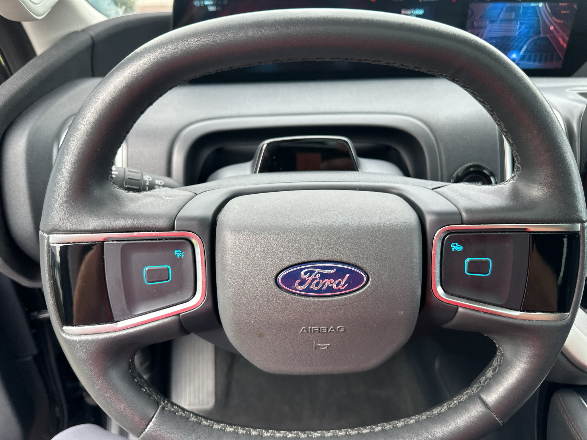 Used 2025 Ford Expedition SUV