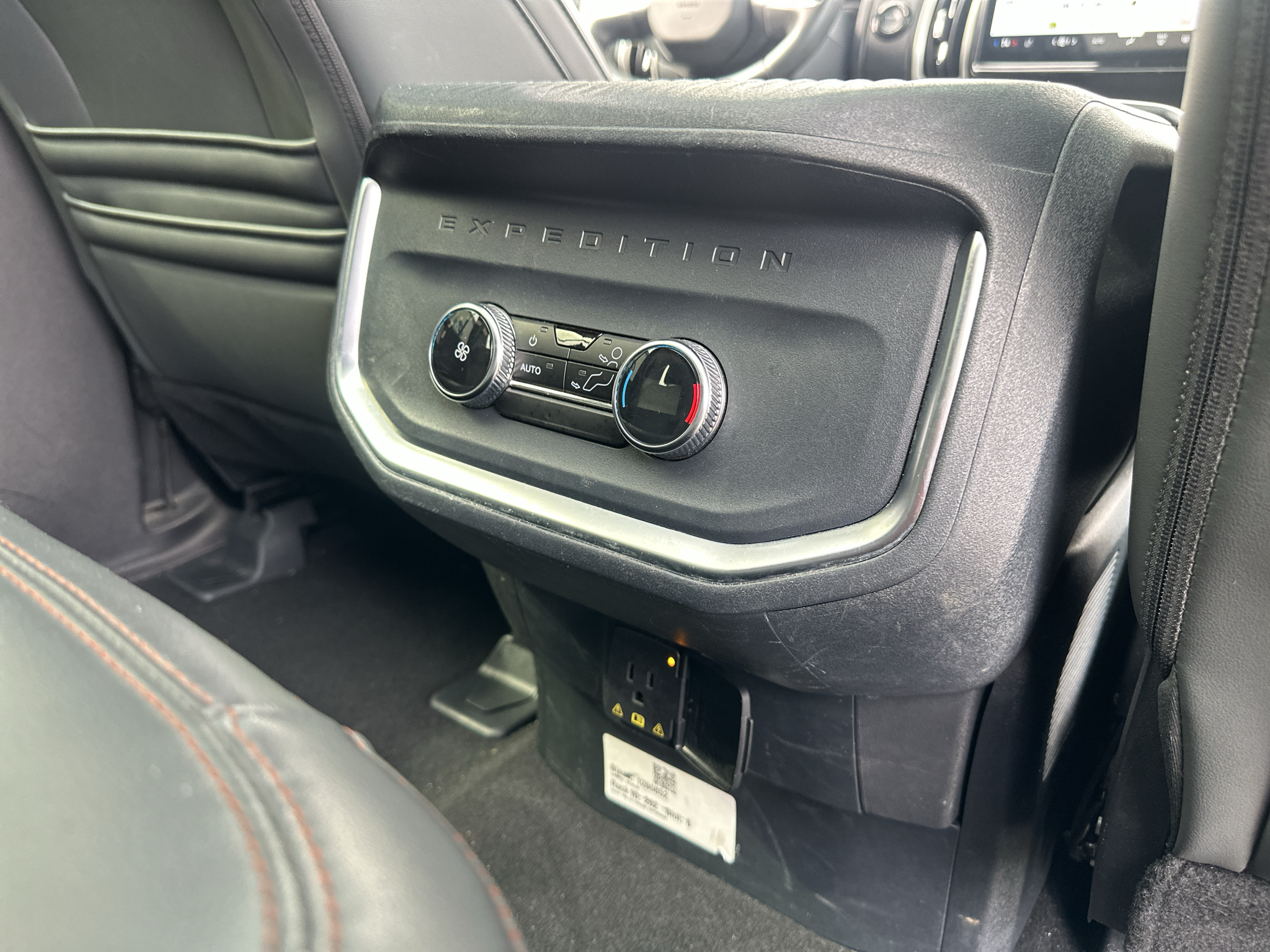 Used 2025 Ford Expedition SUV