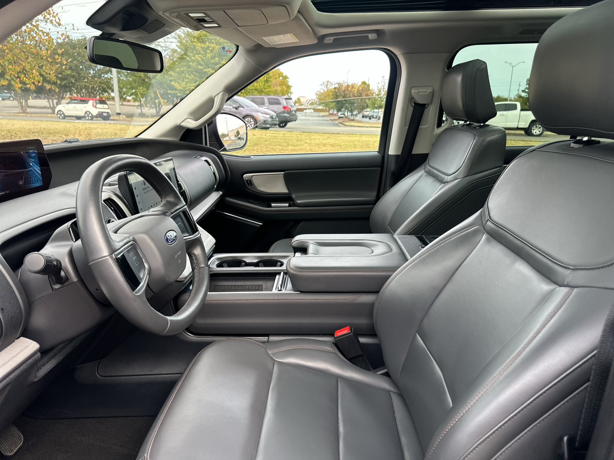 Used 2025 Ford Expedition SUV