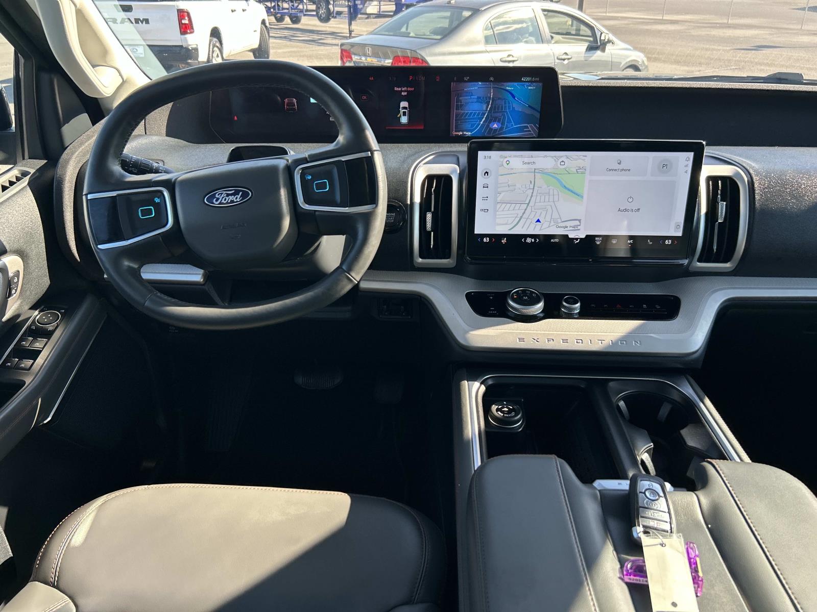 Used 2025 Ford Expedition SUV