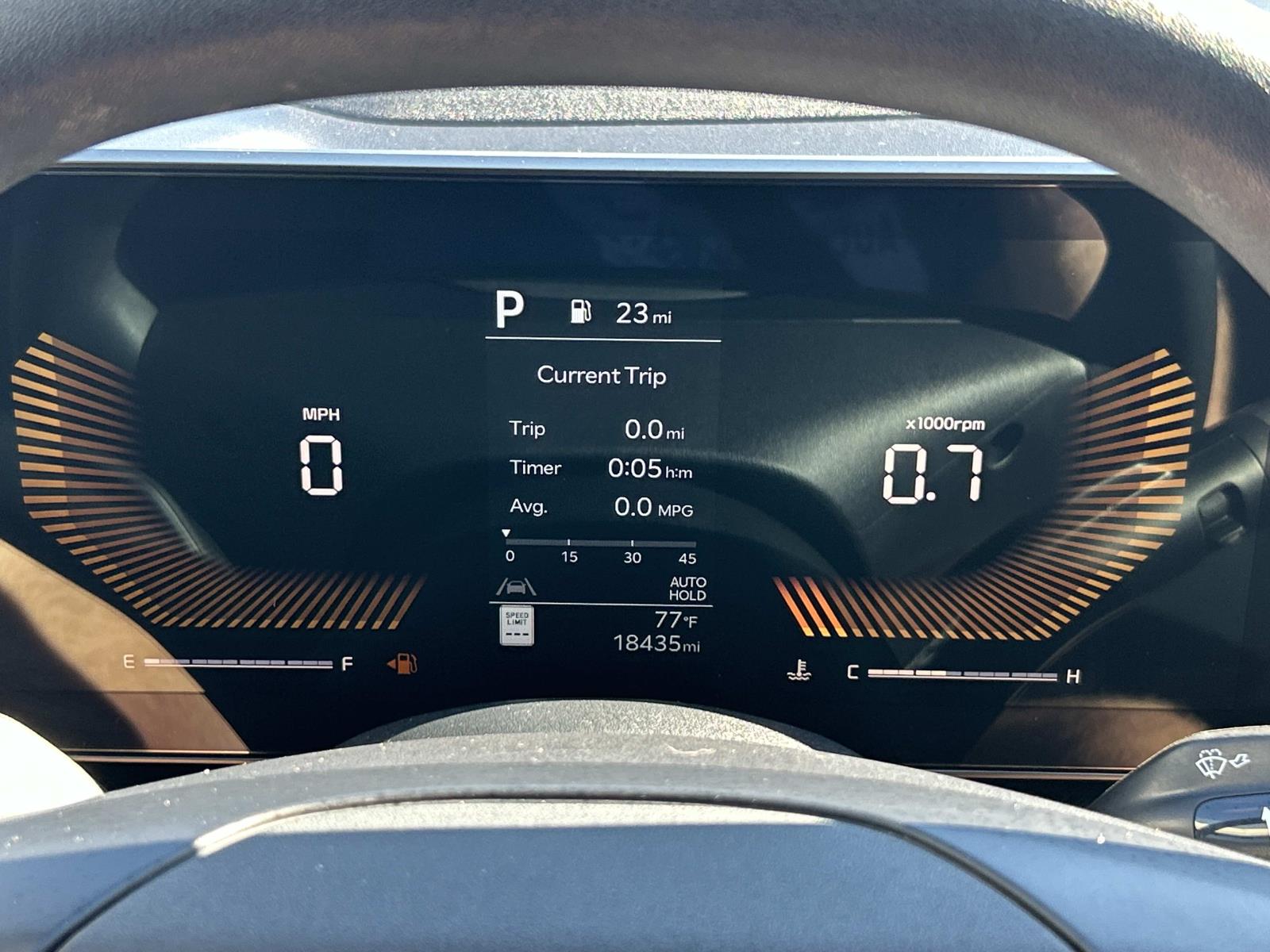 Vehicle photo 32