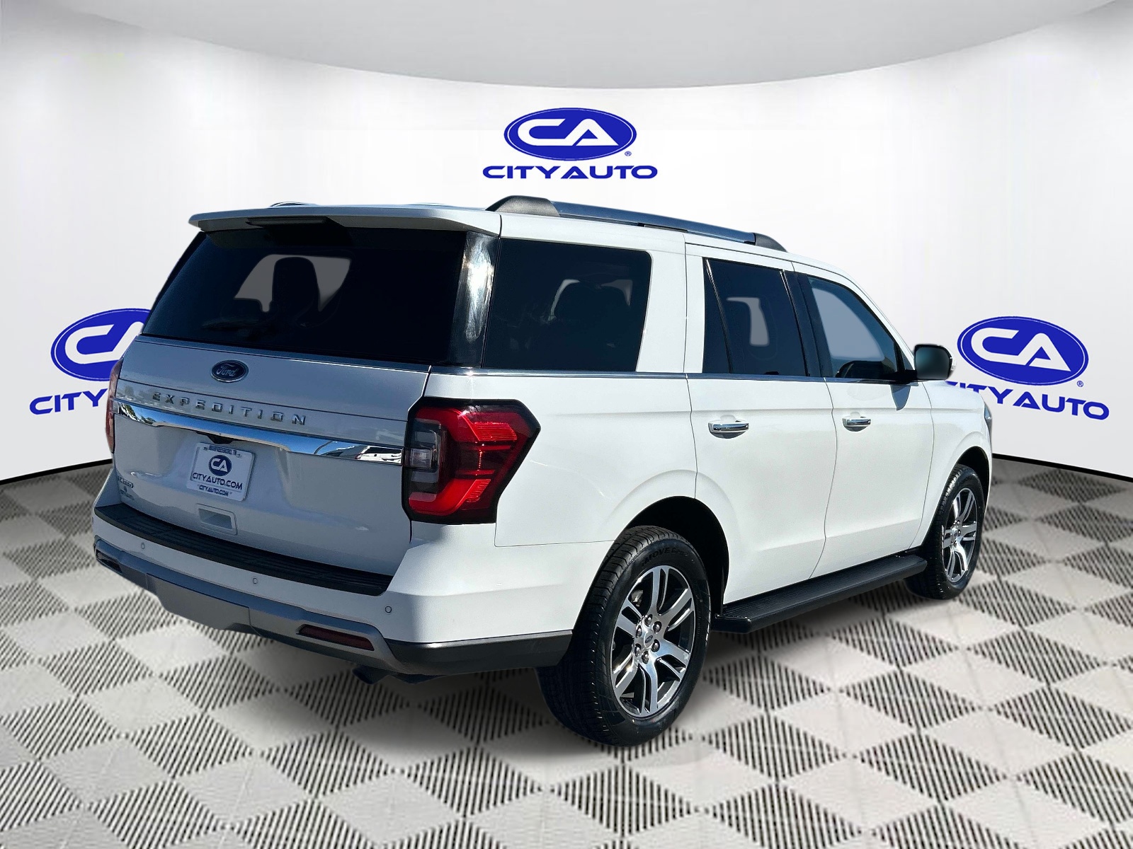 Used 2024 Ford Expedition SUV