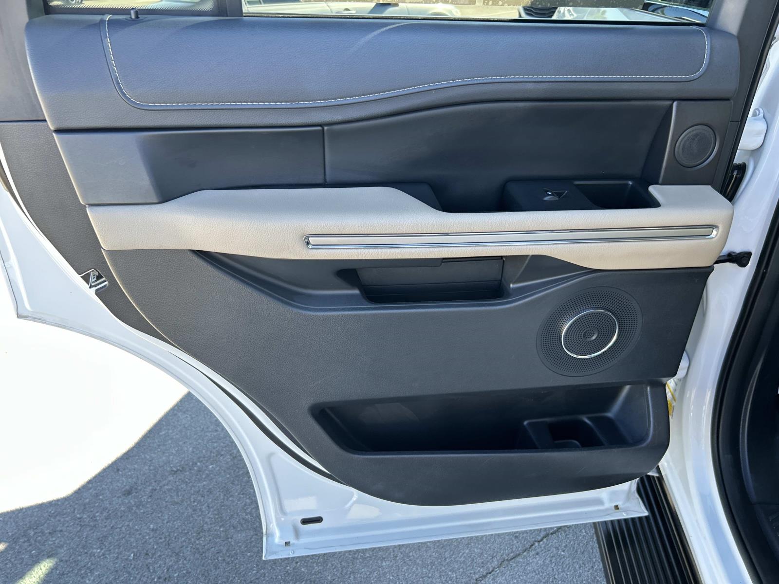 Used 2024 Ford Expedition SUV