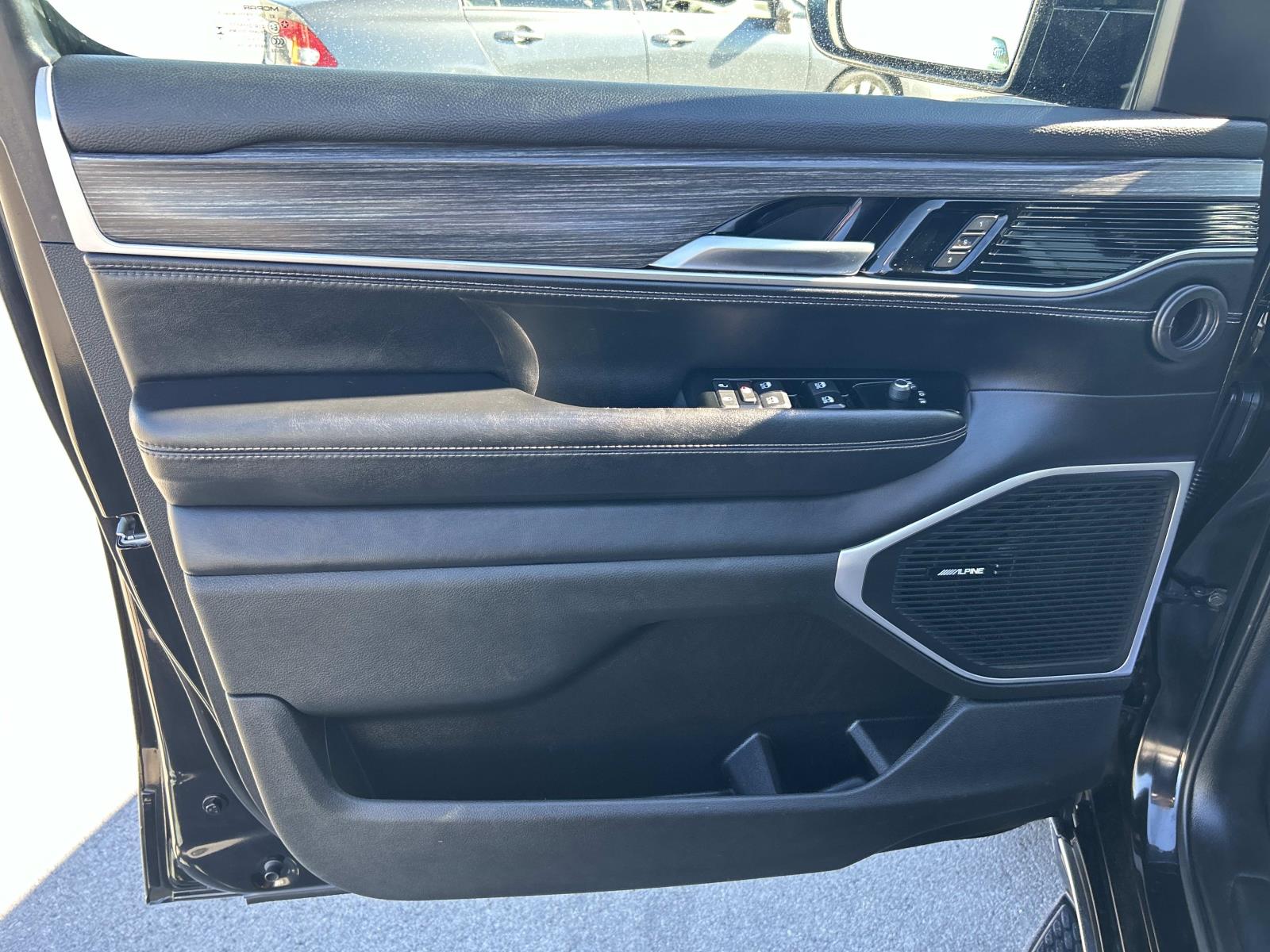 Used 2024 Jeep Wagoneer L SUV