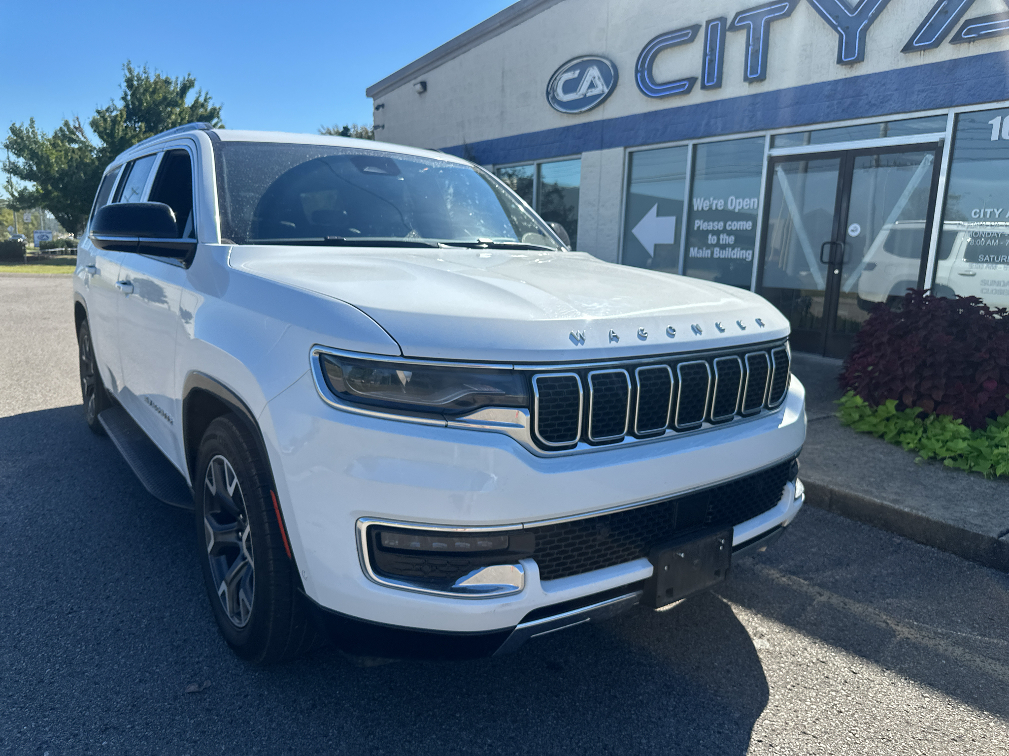 Used 2024 Jeep Wagoneer SUV