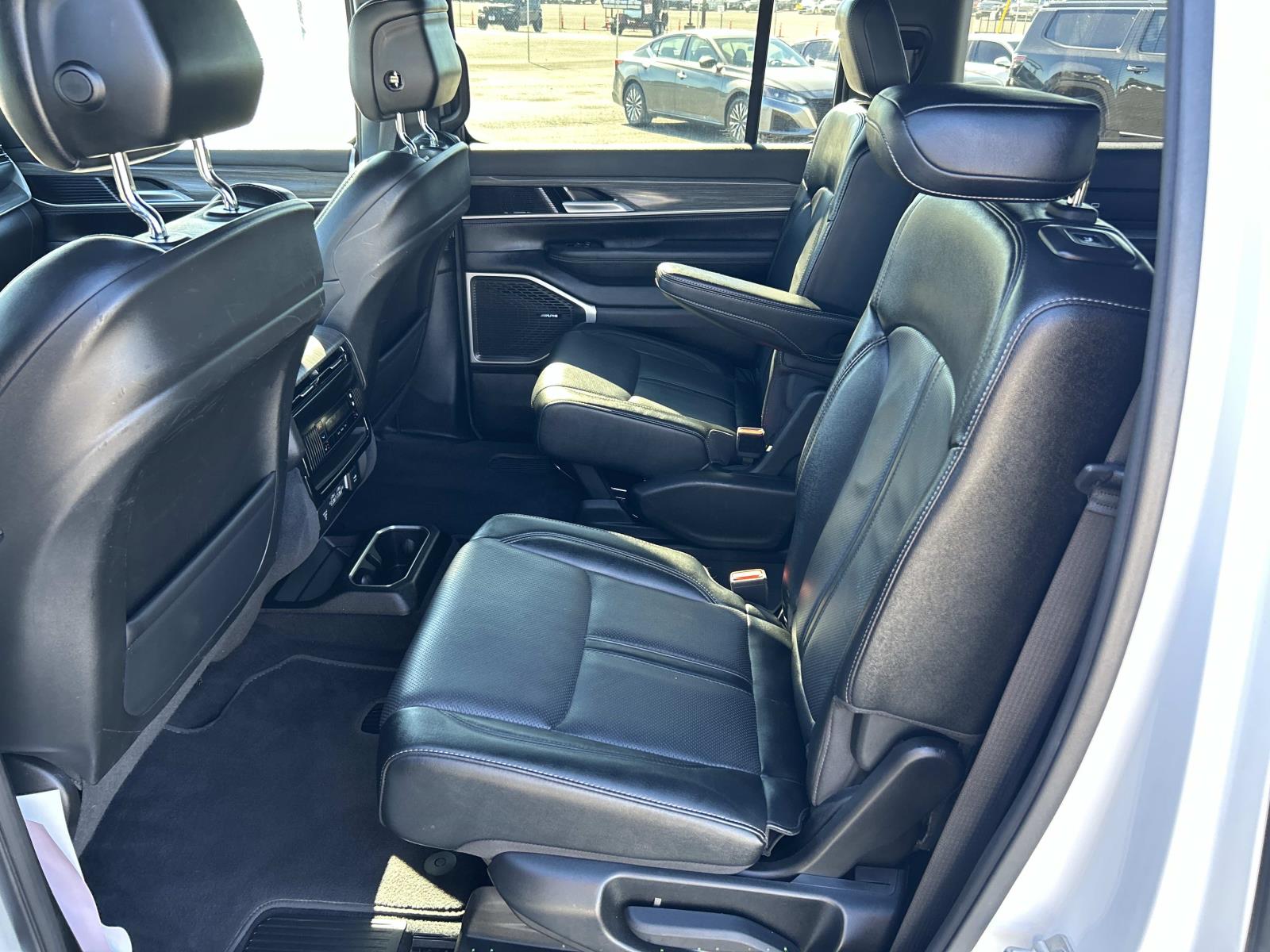 Used 2024 Jeep Wagoneer SUV