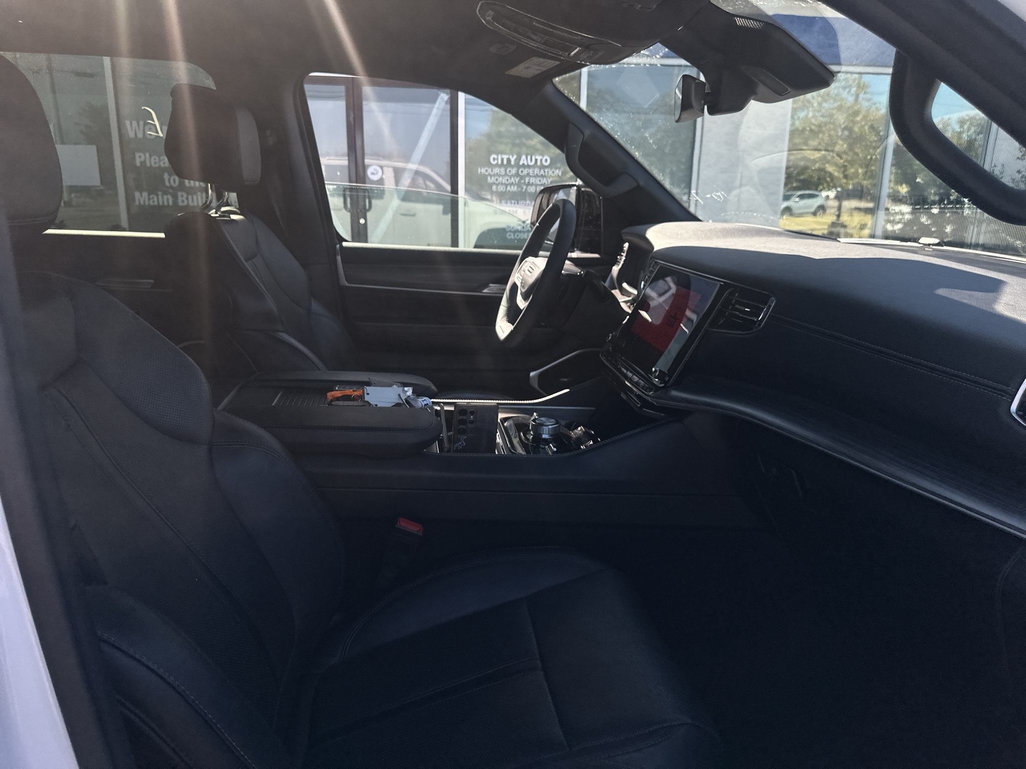Used 2024 Jeep Wagoneer SUV