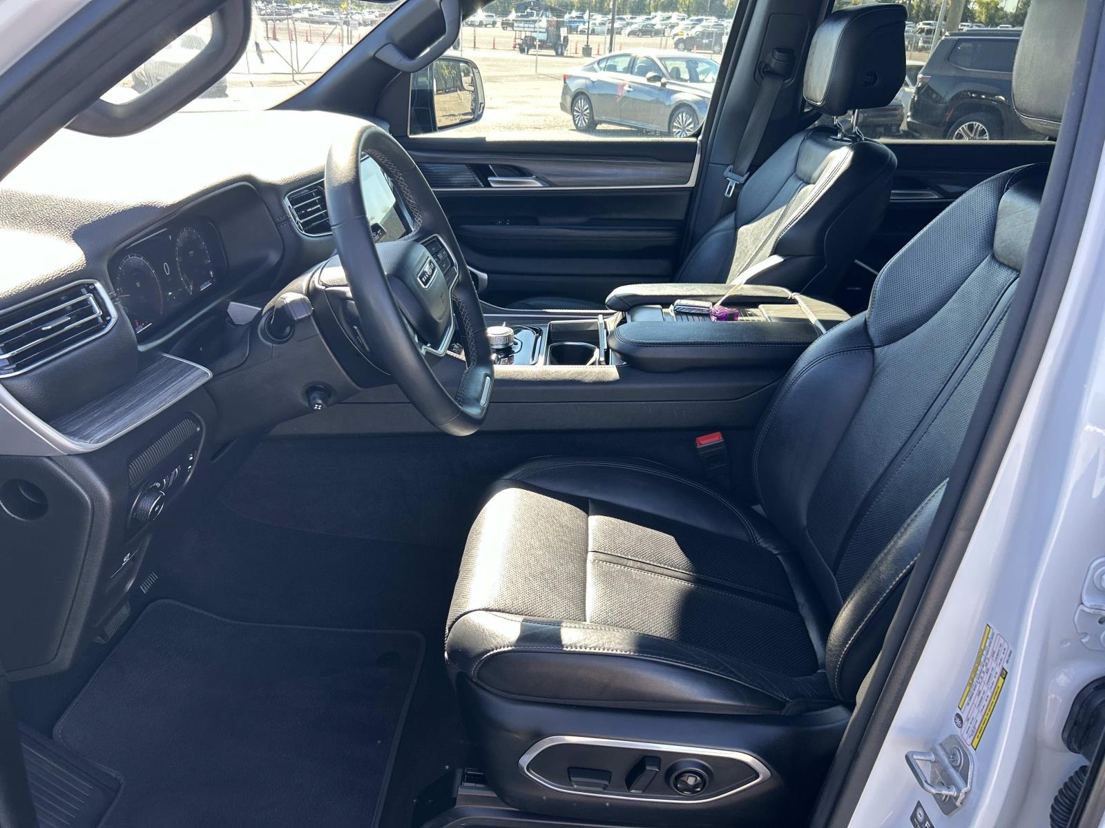 Used 2024 Jeep Wagoneer SUV