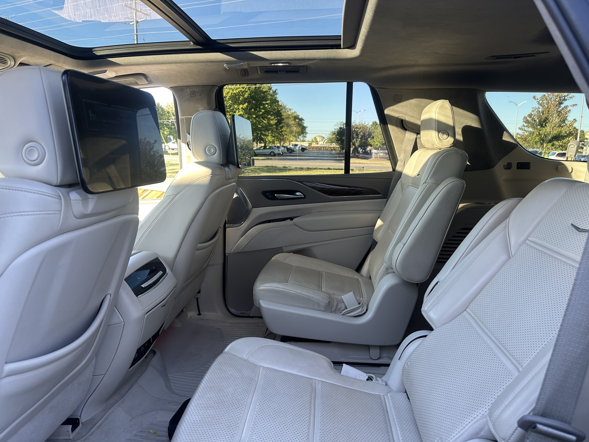 Used 2022 Cadillac Escalade SUV