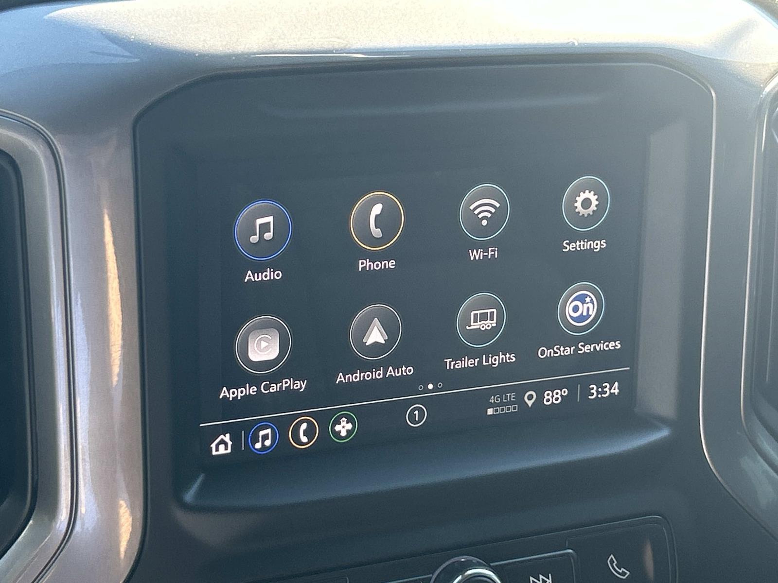 Vehicle photo 32