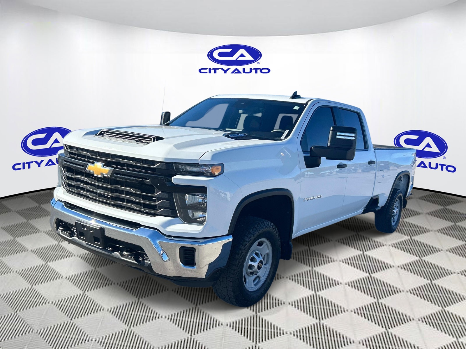 Vehicle photo 8