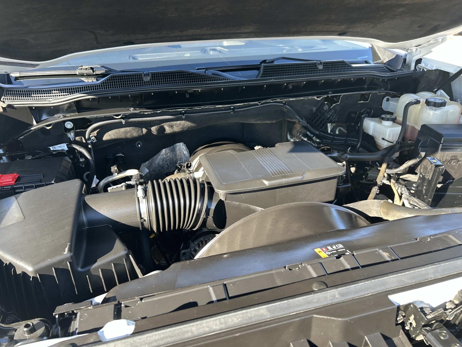 Vehicle photo 22