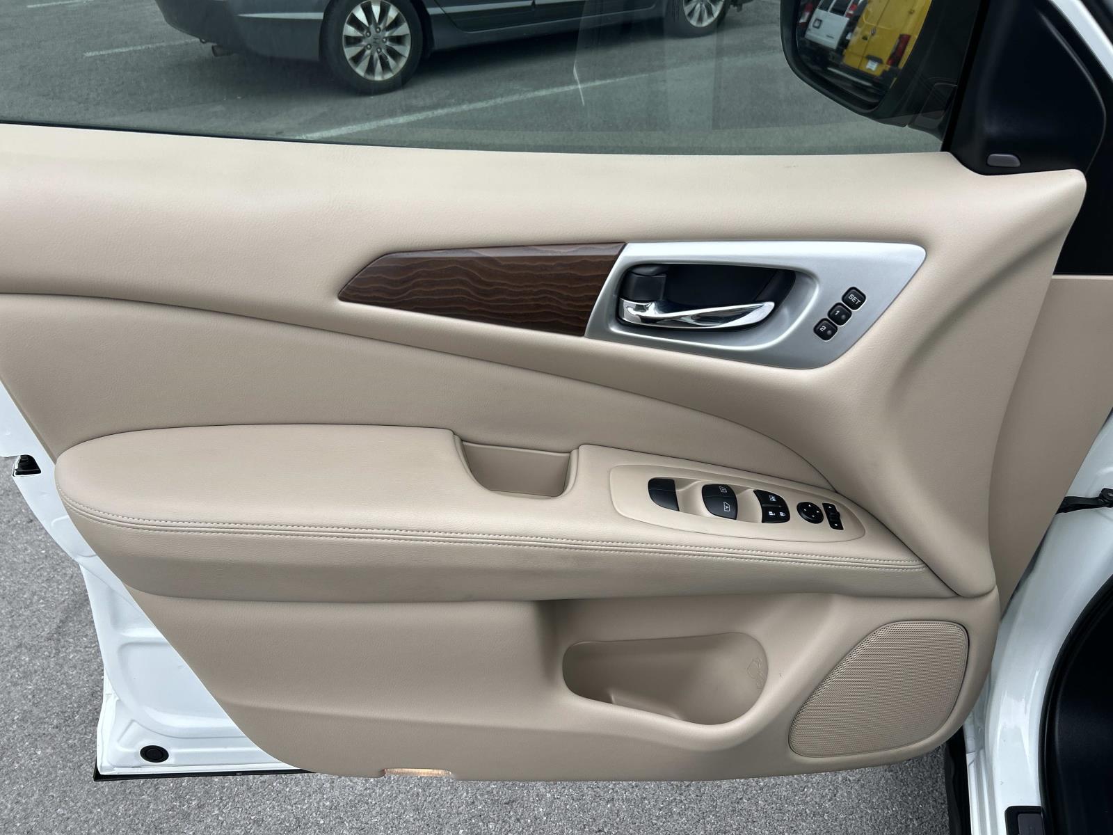Used 2020 Nissan Pathfinder SUV