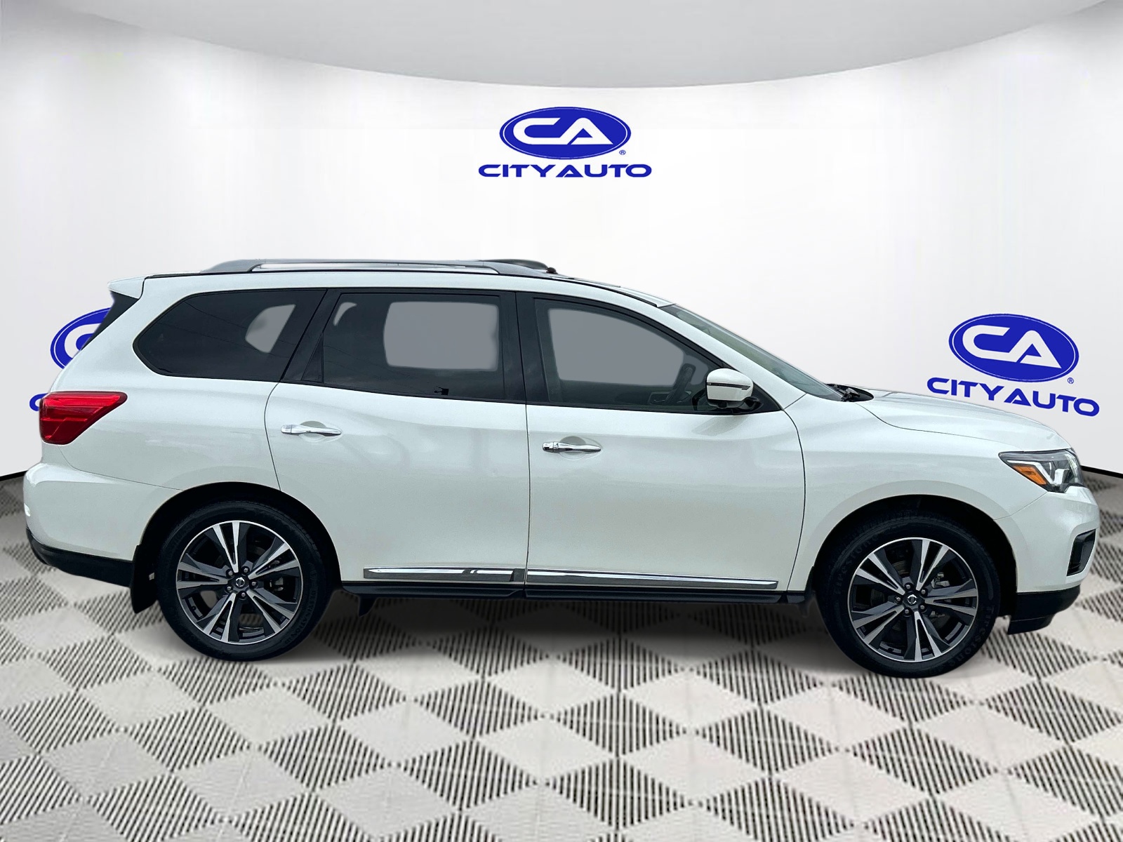 Used 2020 Nissan Pathfinder SUV