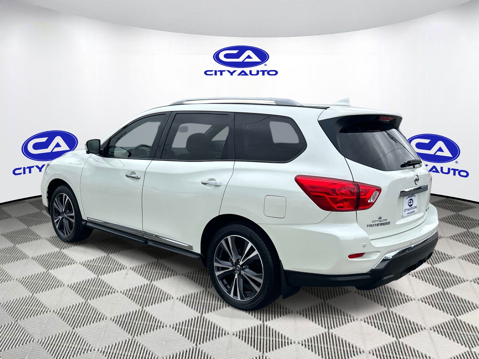 Used 2020 Nissan Pathfinder SUV