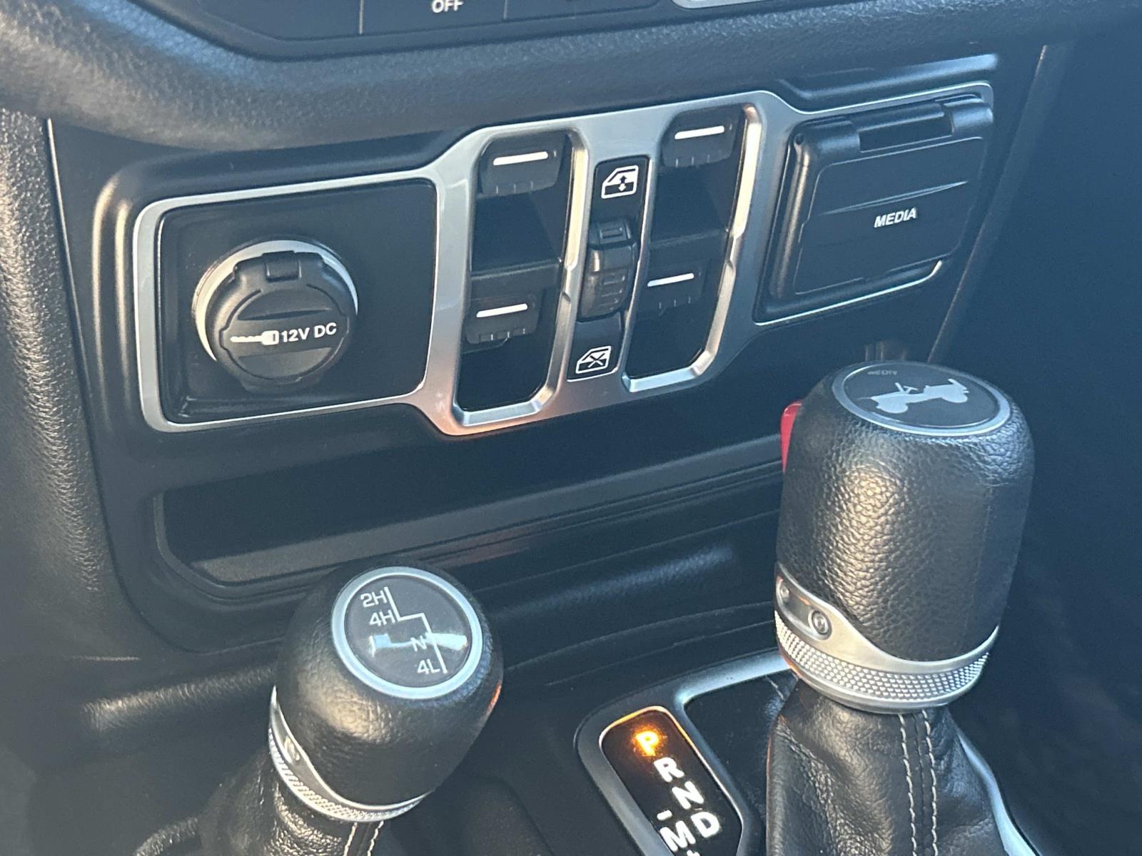 Used 2024 Jeep Wrangler SUV