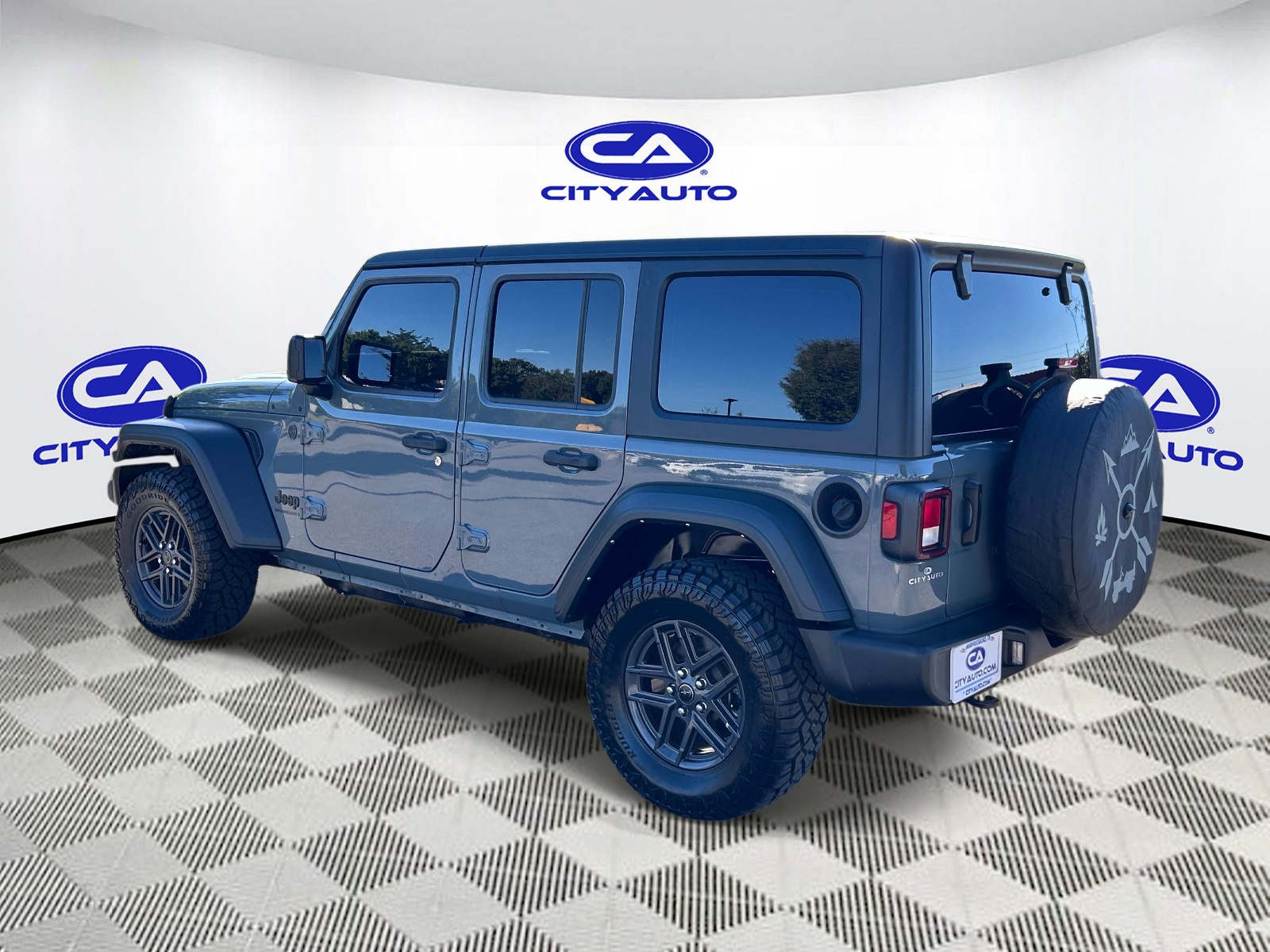 Used 2024 Jeep Wrangler SUV